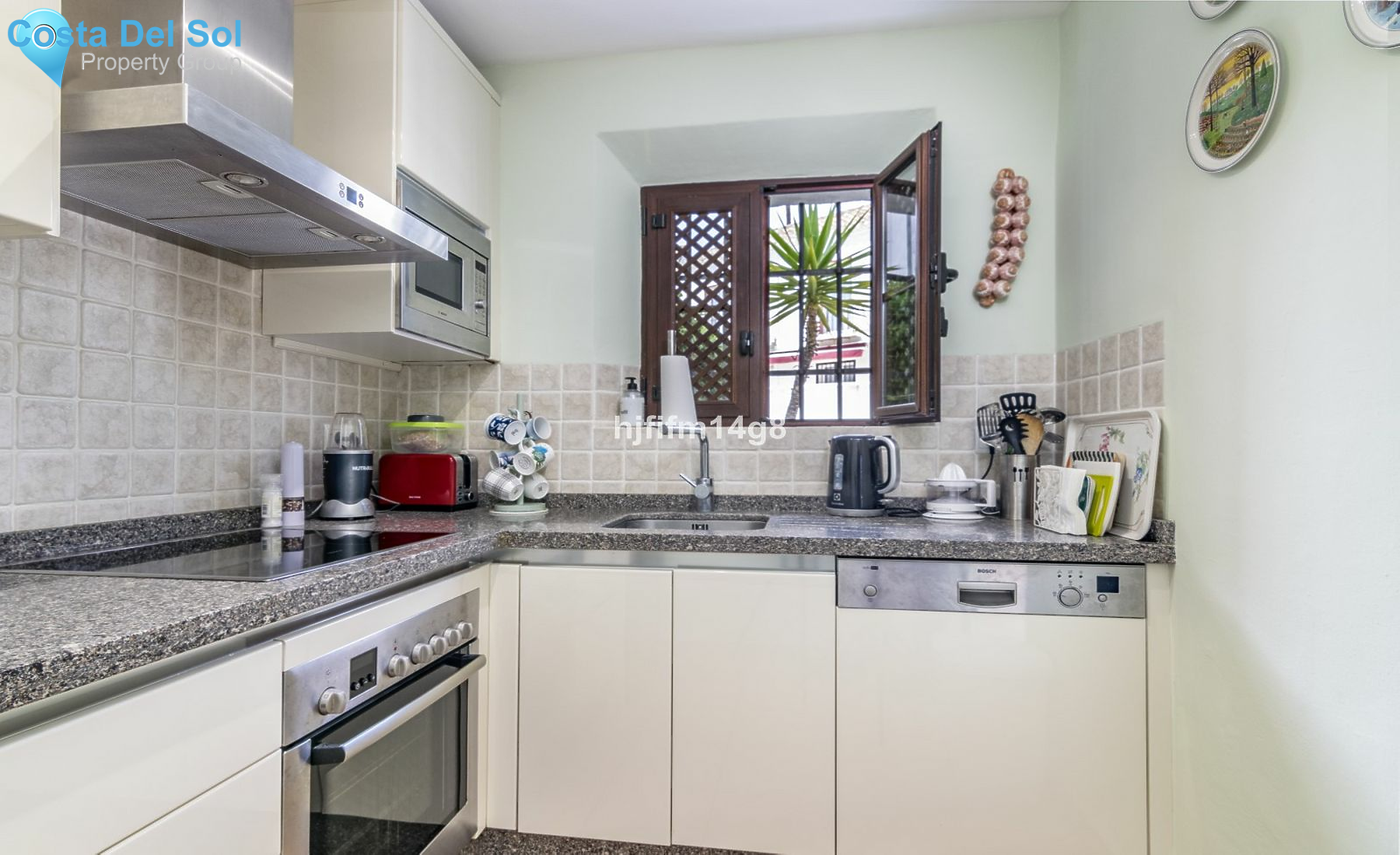 Townhouse in Nueva Andalucía-1162312