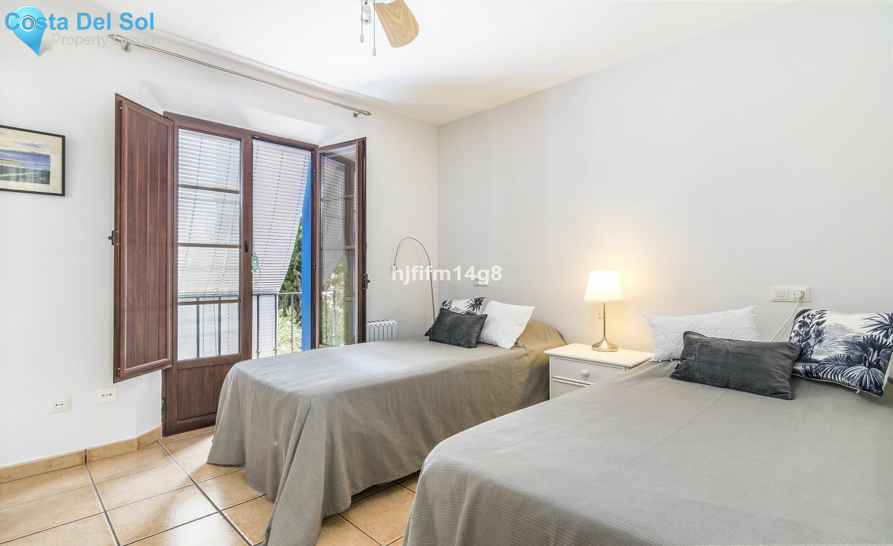 Townhouse in Nueva Andalucía-1162314