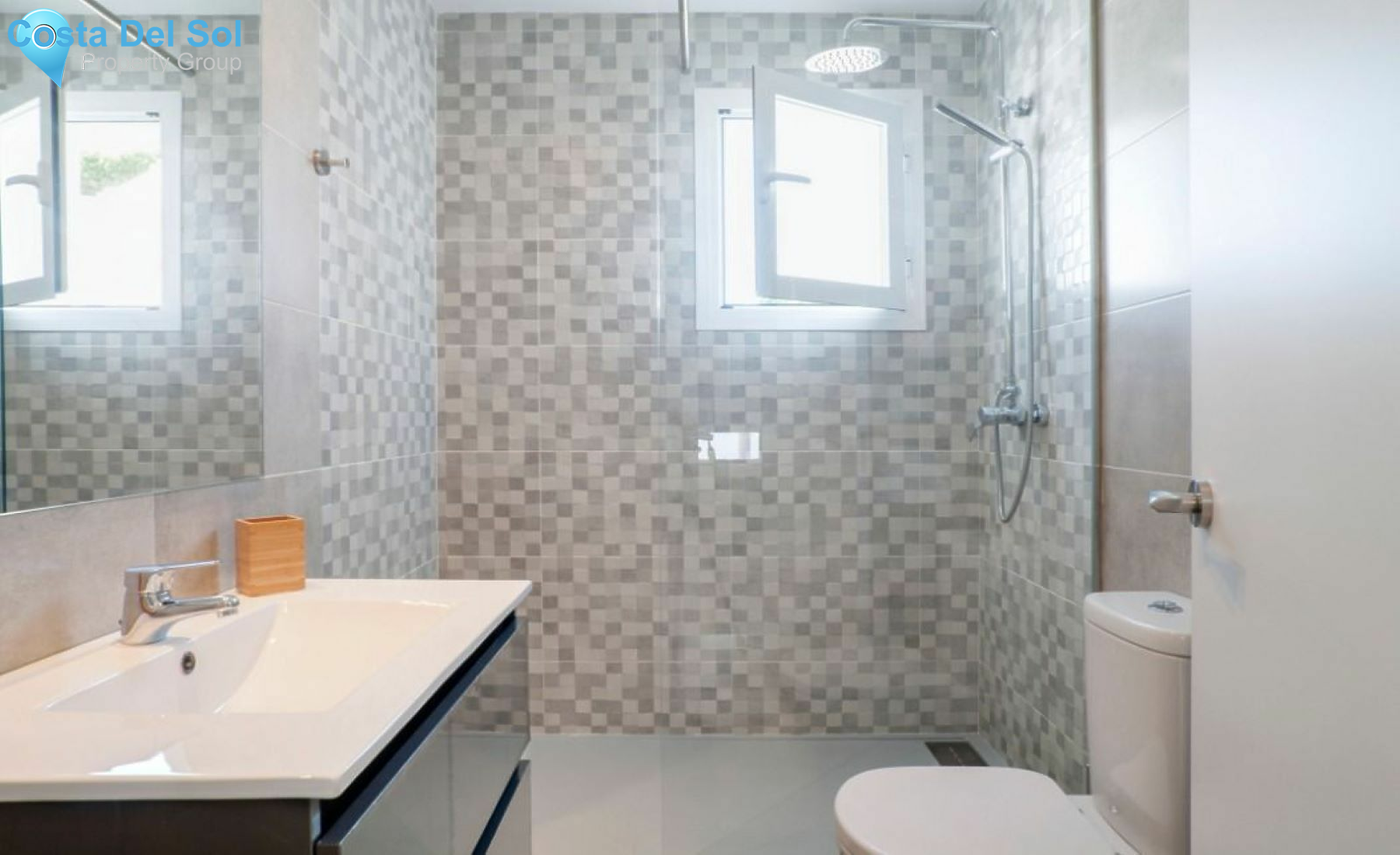 Townhouse in Reserva de Marbella-1182610