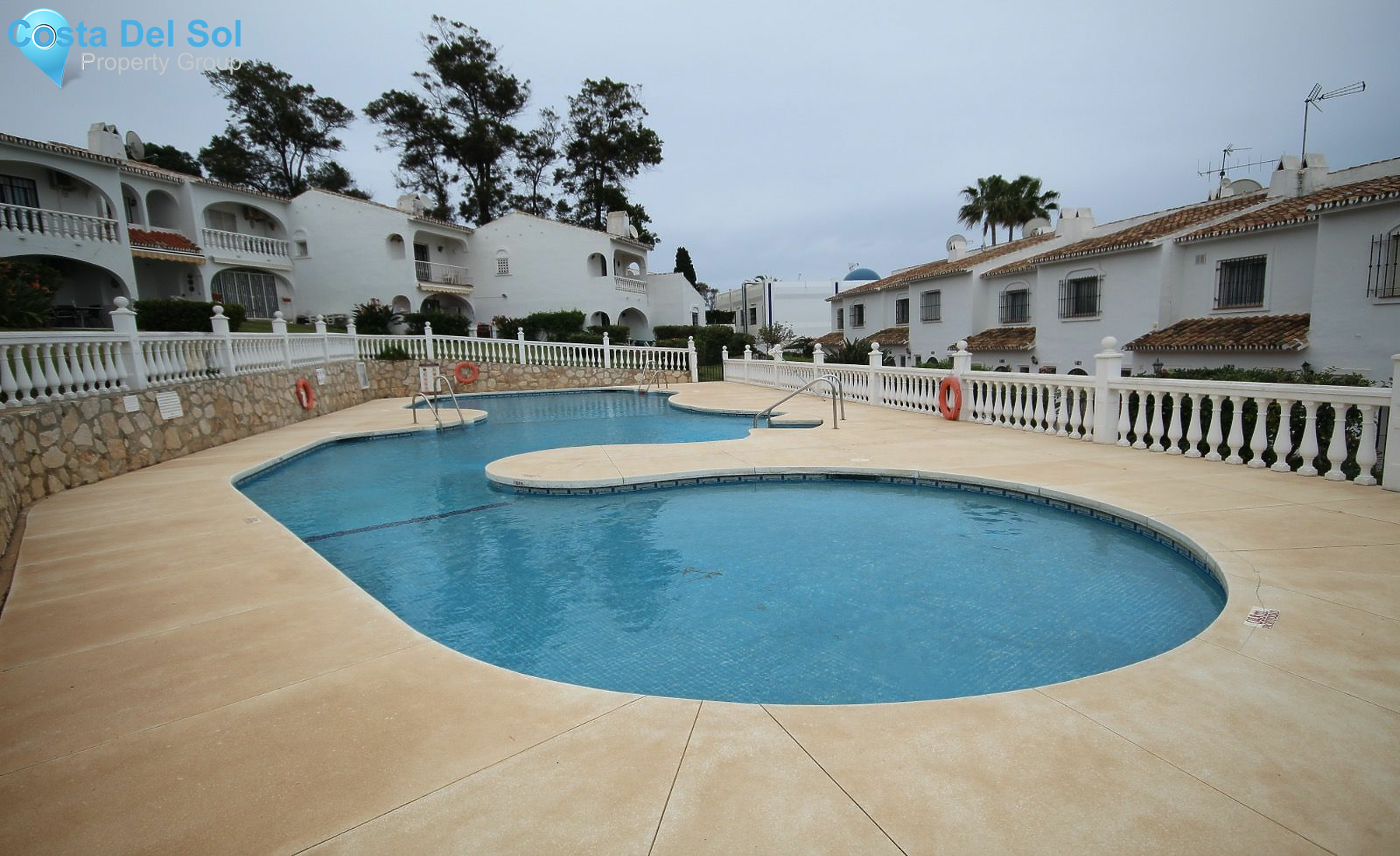 Townhouse in Riviera del Sol-1155846