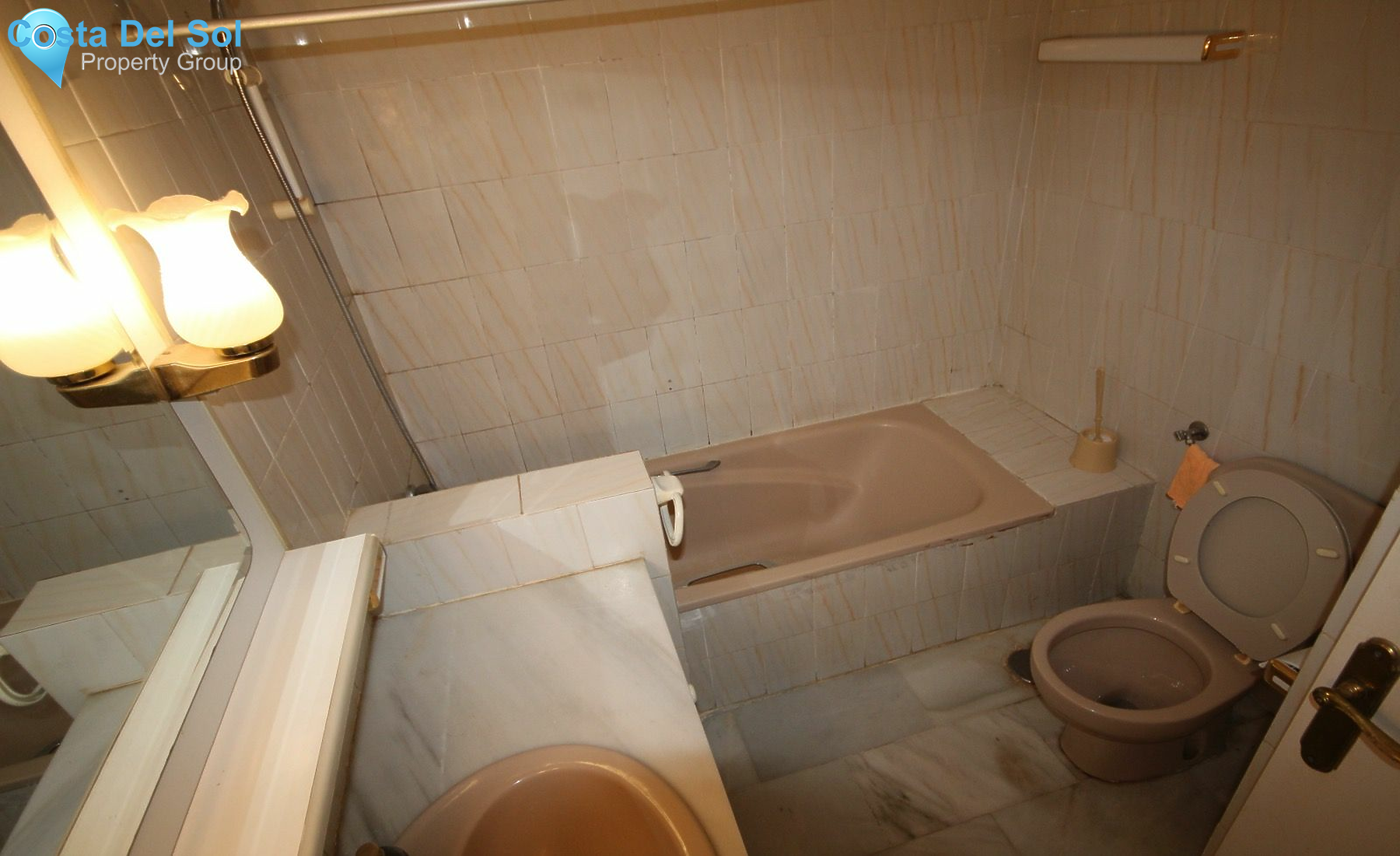 Townhouse in Riviera del Sol-1155864