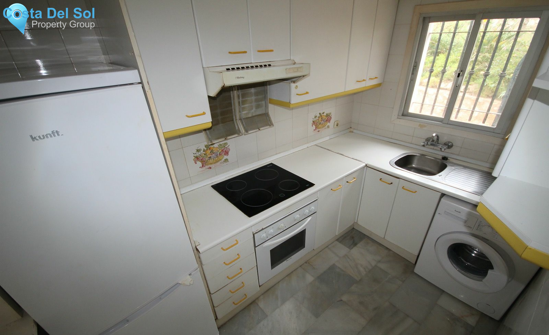 Townhouse in Riviera del Sol-1155851