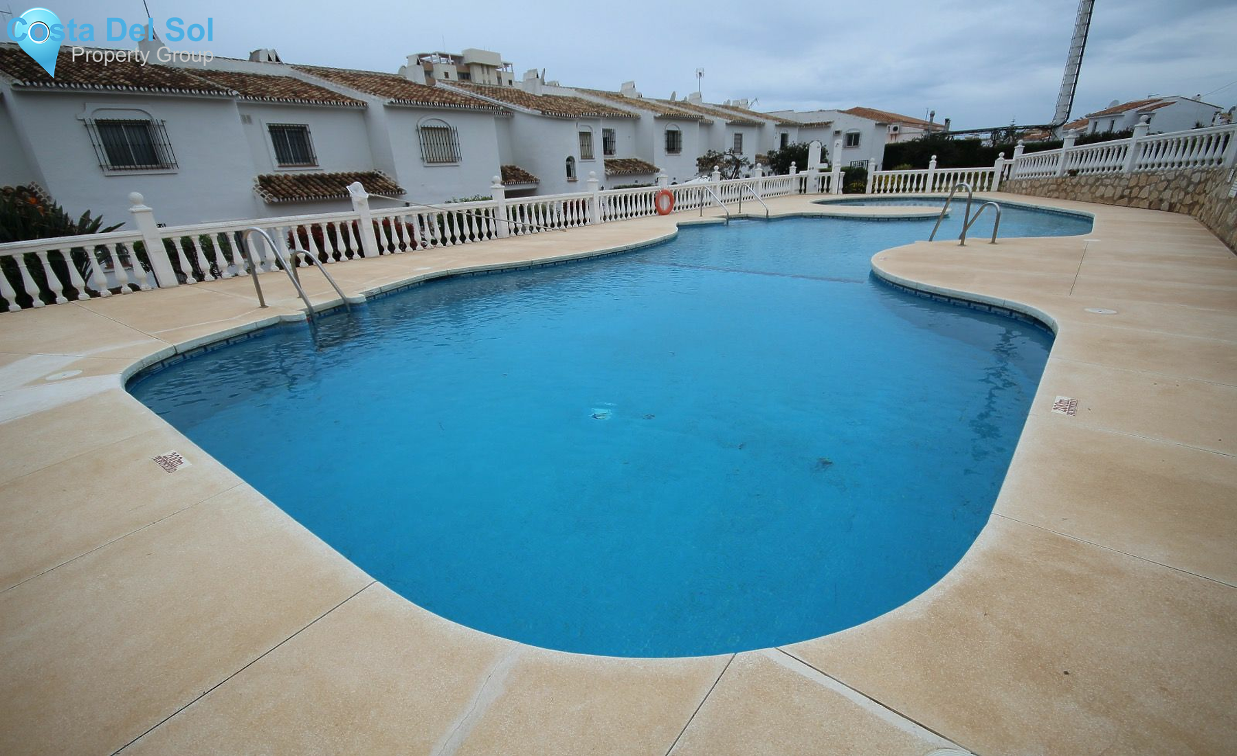 Townhouse in Riviera del Sol-1155854