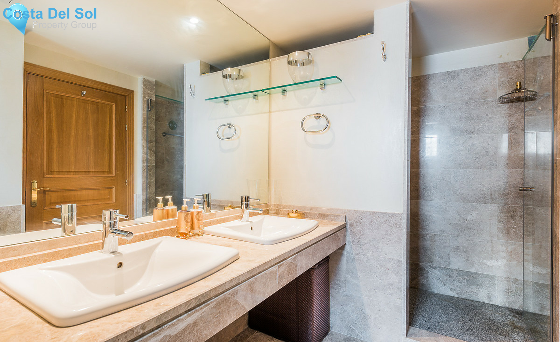 Townhouse in Santa Clara-1309318