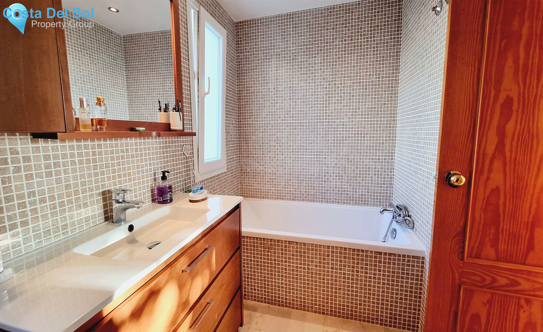 Townhouse in Selwo-719708