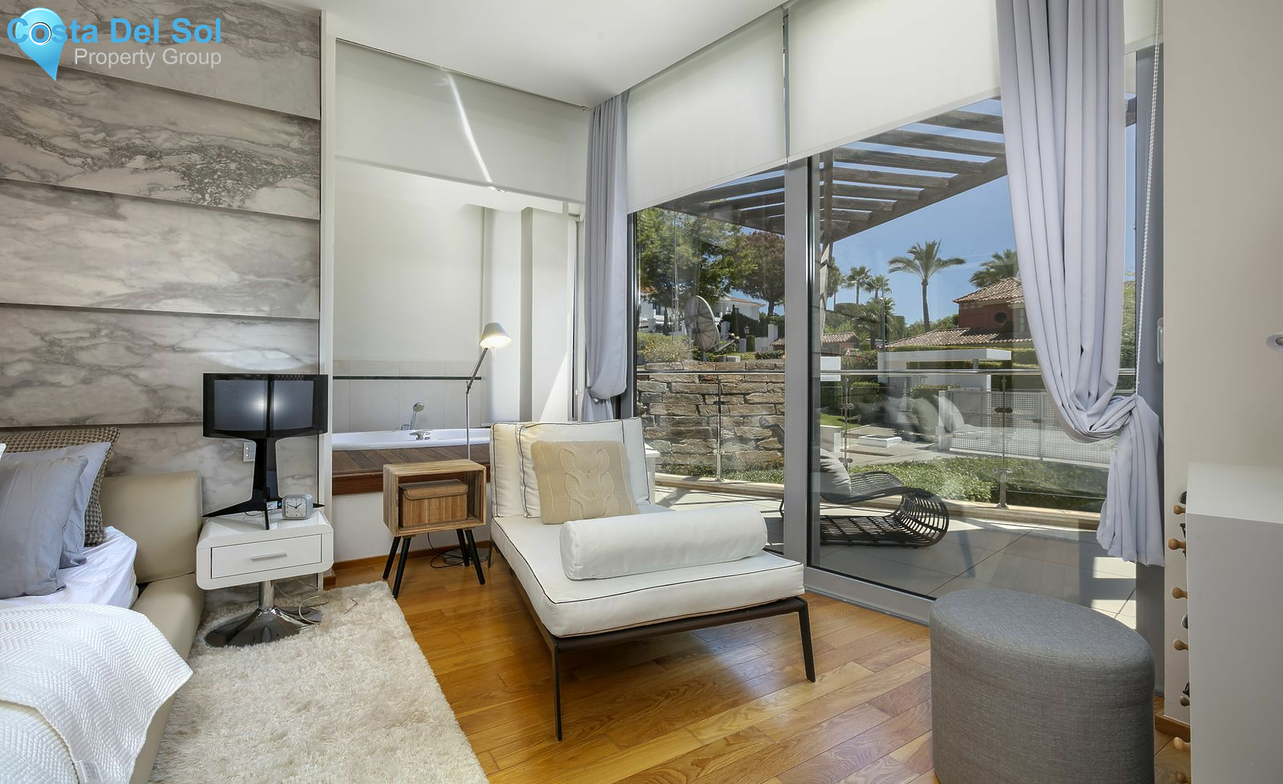 Townhouse in Sierra Blanca-1449986