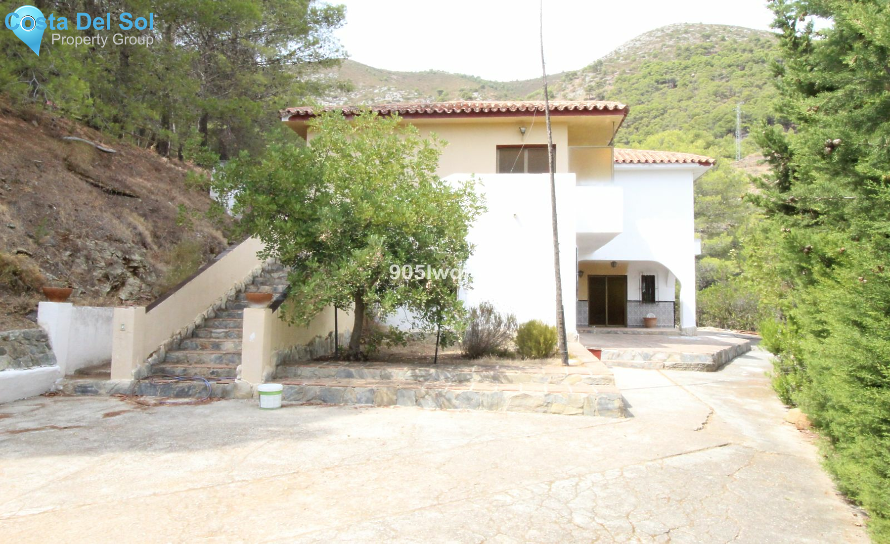 Finca - Cortijo in Alozaina-1491811