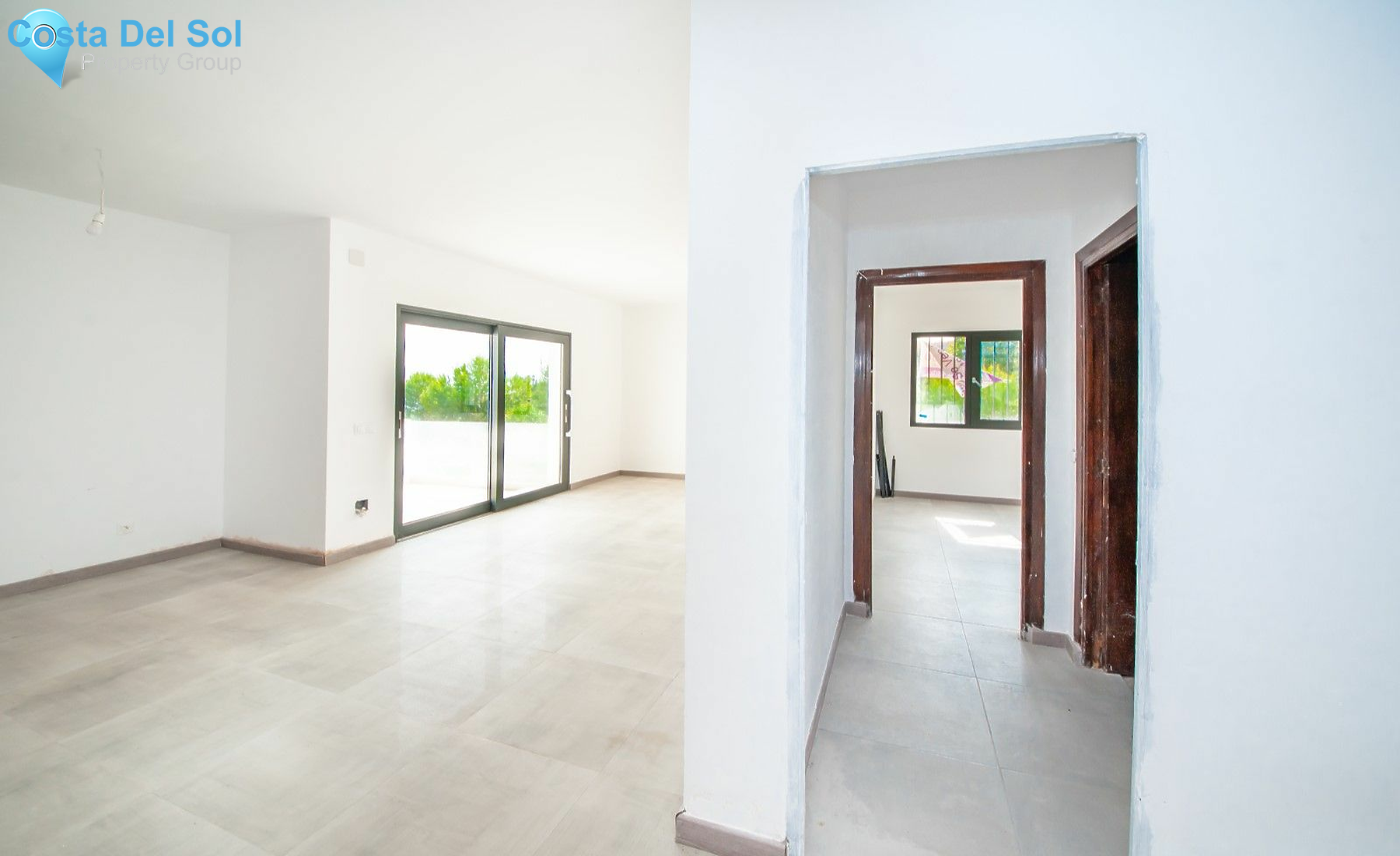 Commercial Premises in Benalmadena Costa-1417848