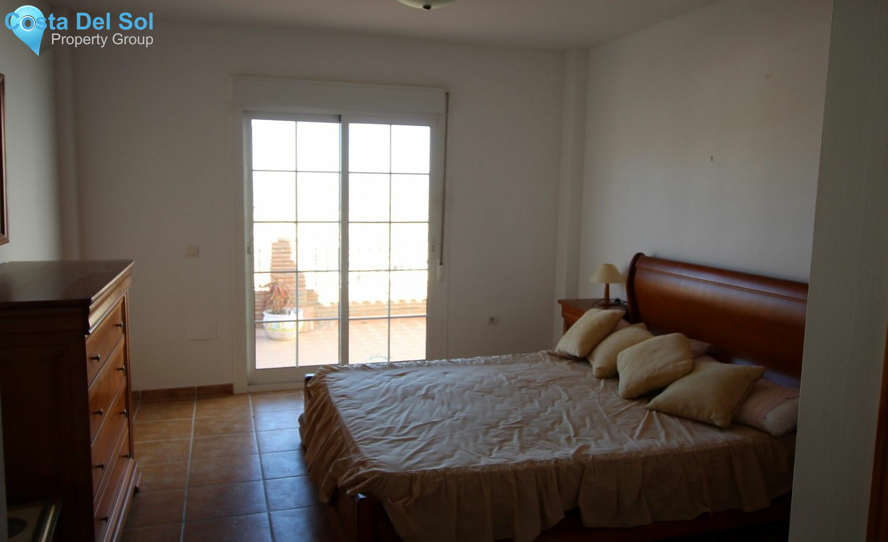 Detached Villa in Alcaucín-1230467