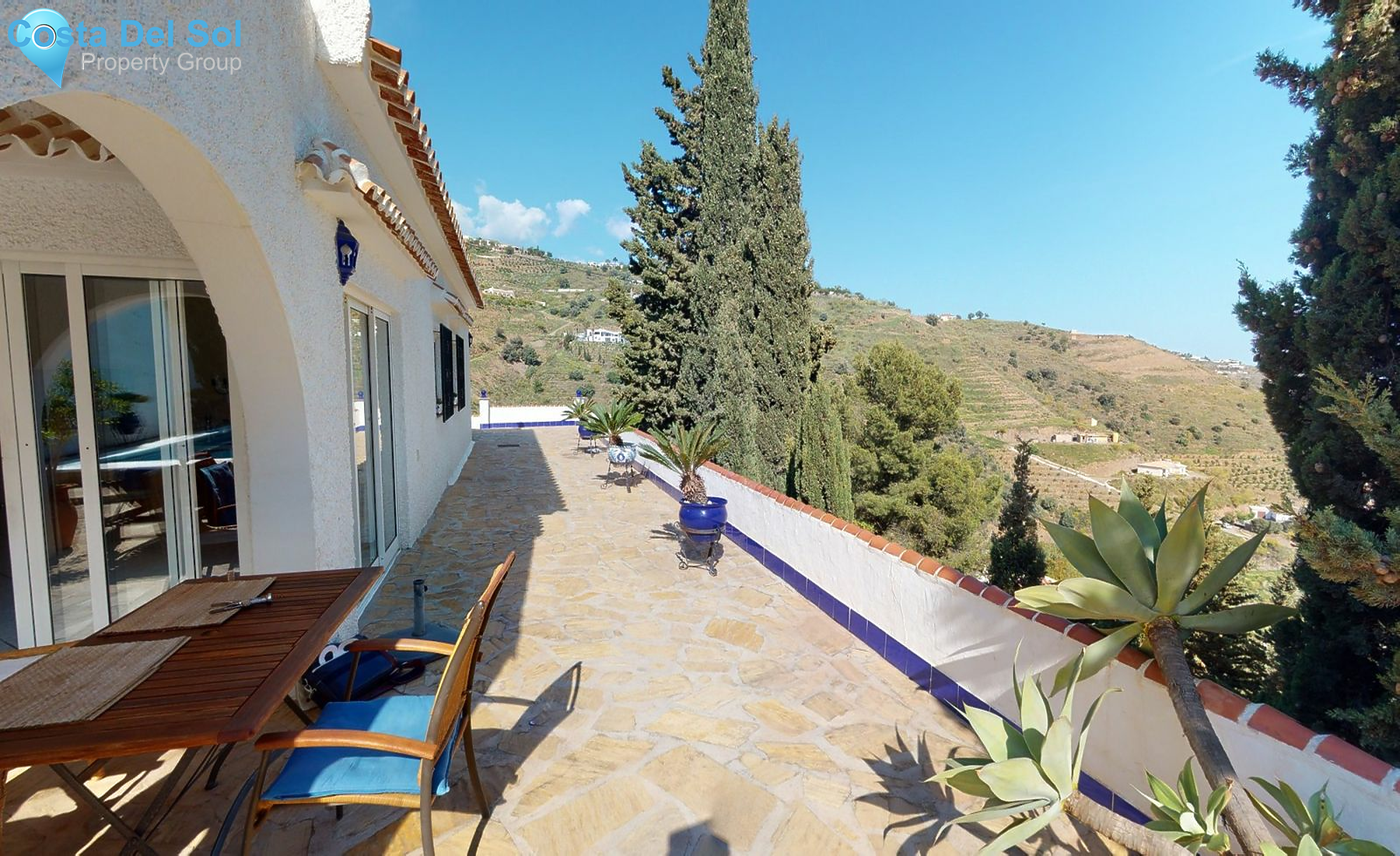 Detached Villa in Algarrobo-1180002