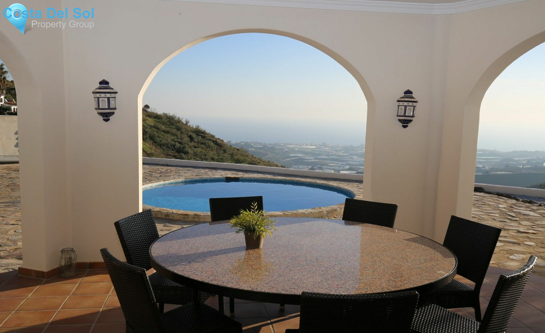 Detached Villa in Algarrobo-1211025