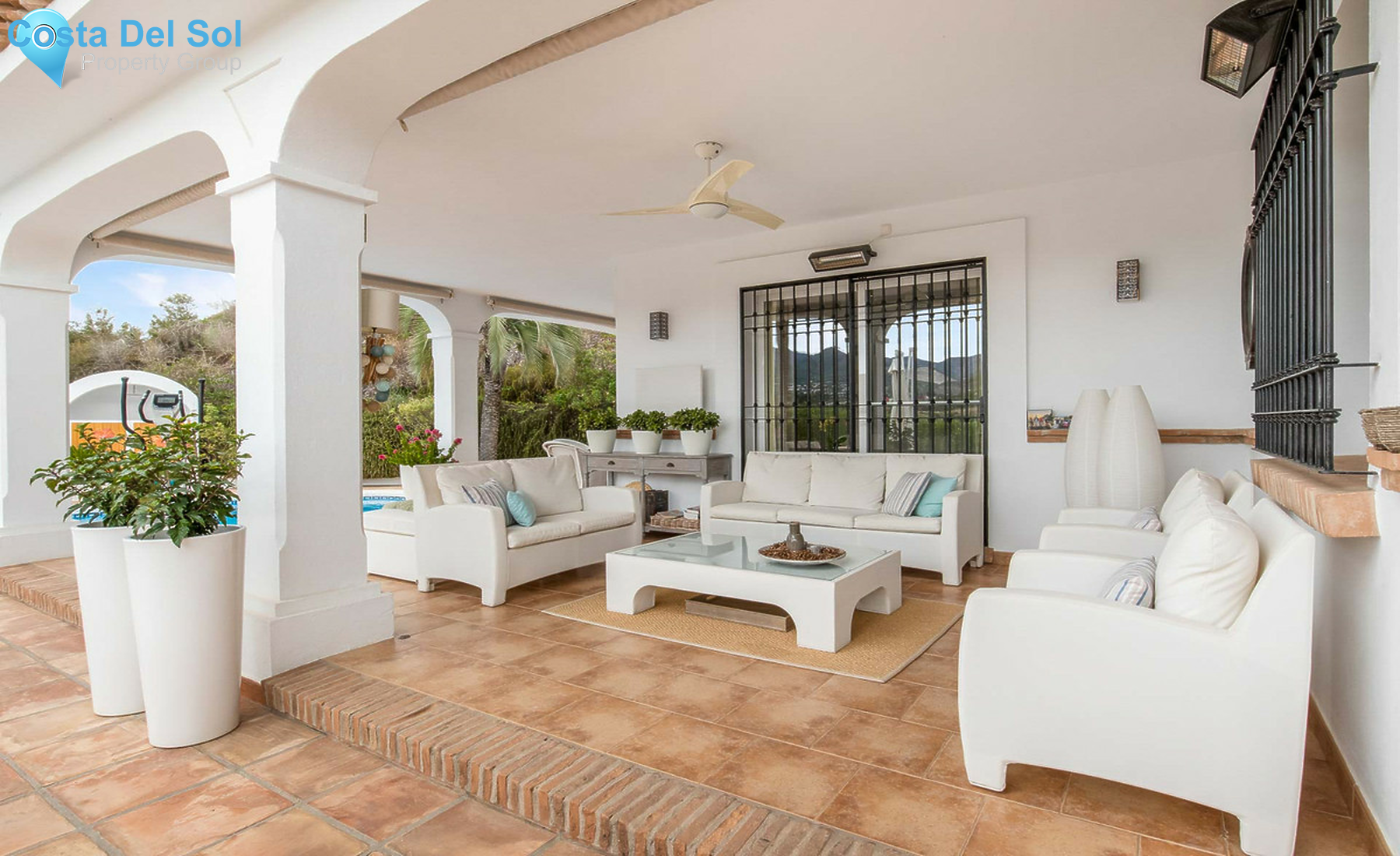 Detached Villa in Alhaurín de la Torre-736440
