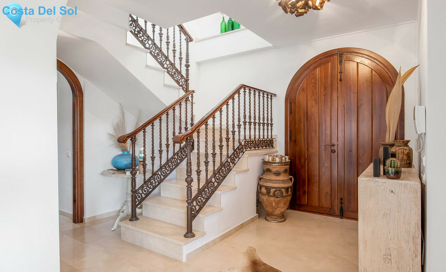 Detached Villa in Alhaurín de la Torre-736436