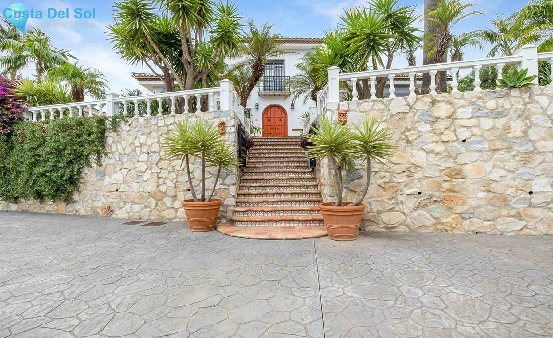 Detached Villa in Alhaurín de la Torre-736437