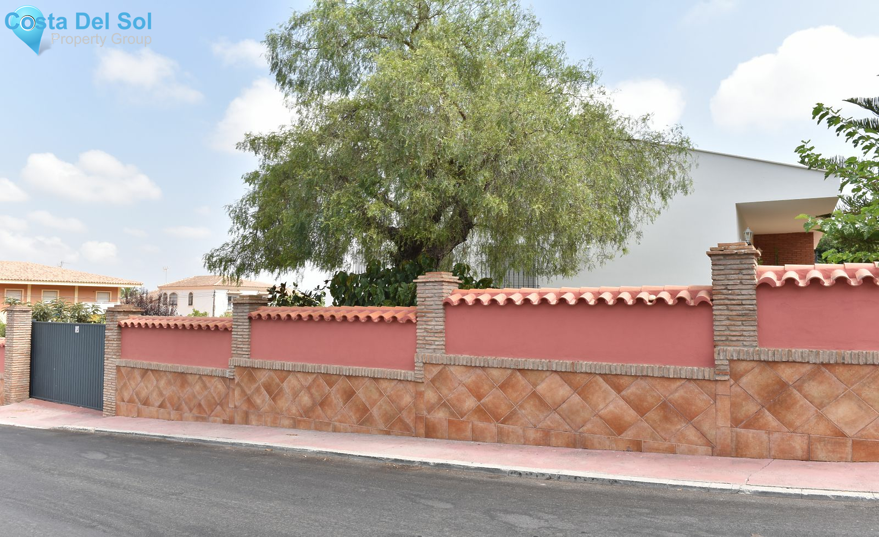 Detached Villa in Alhaurín de la Torre-1127608