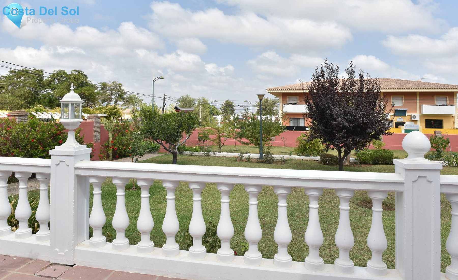 Detached Villa in Alhaurín de la Torre-1127613