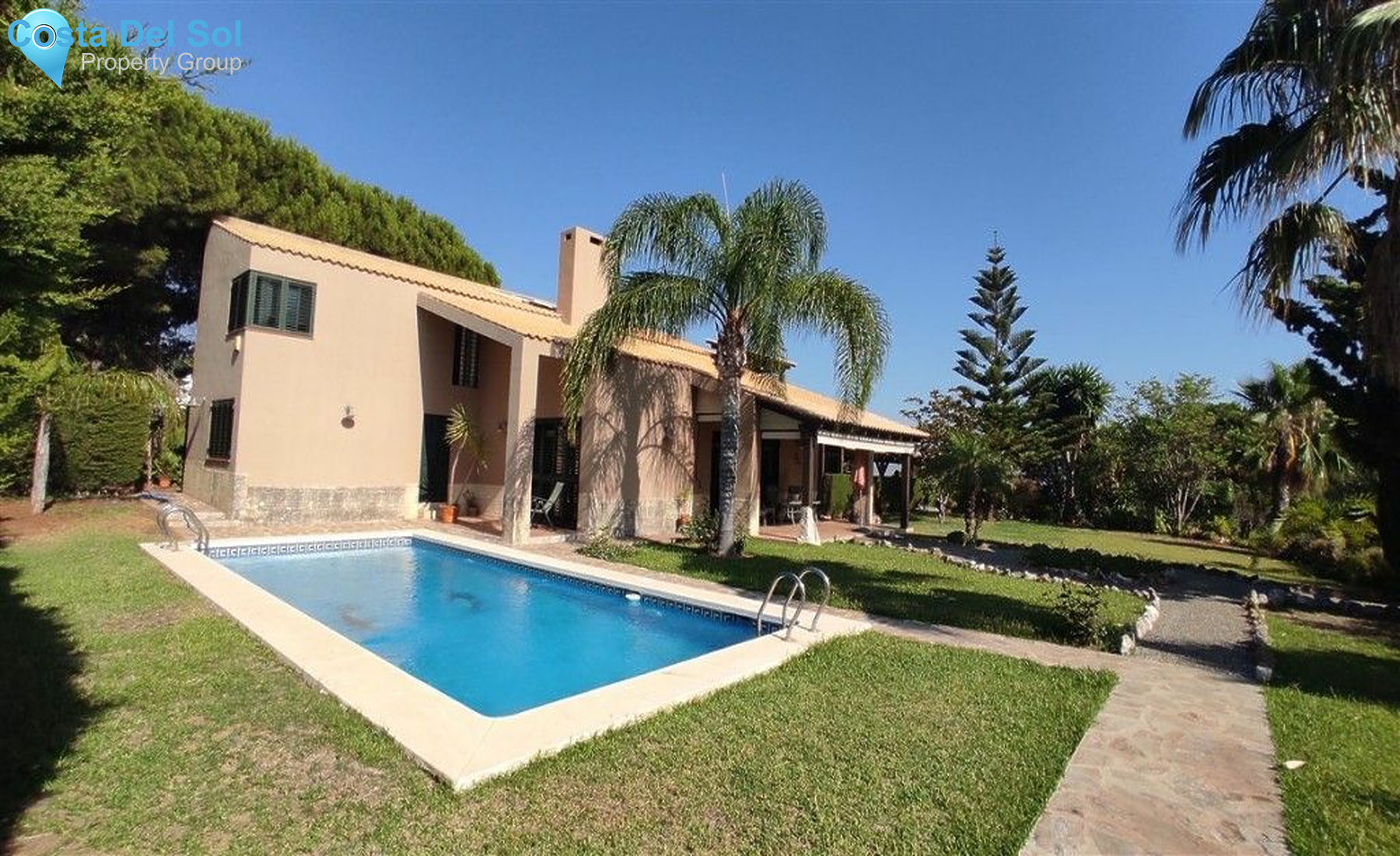 Detached Villa in Alhaurín de la Torre
