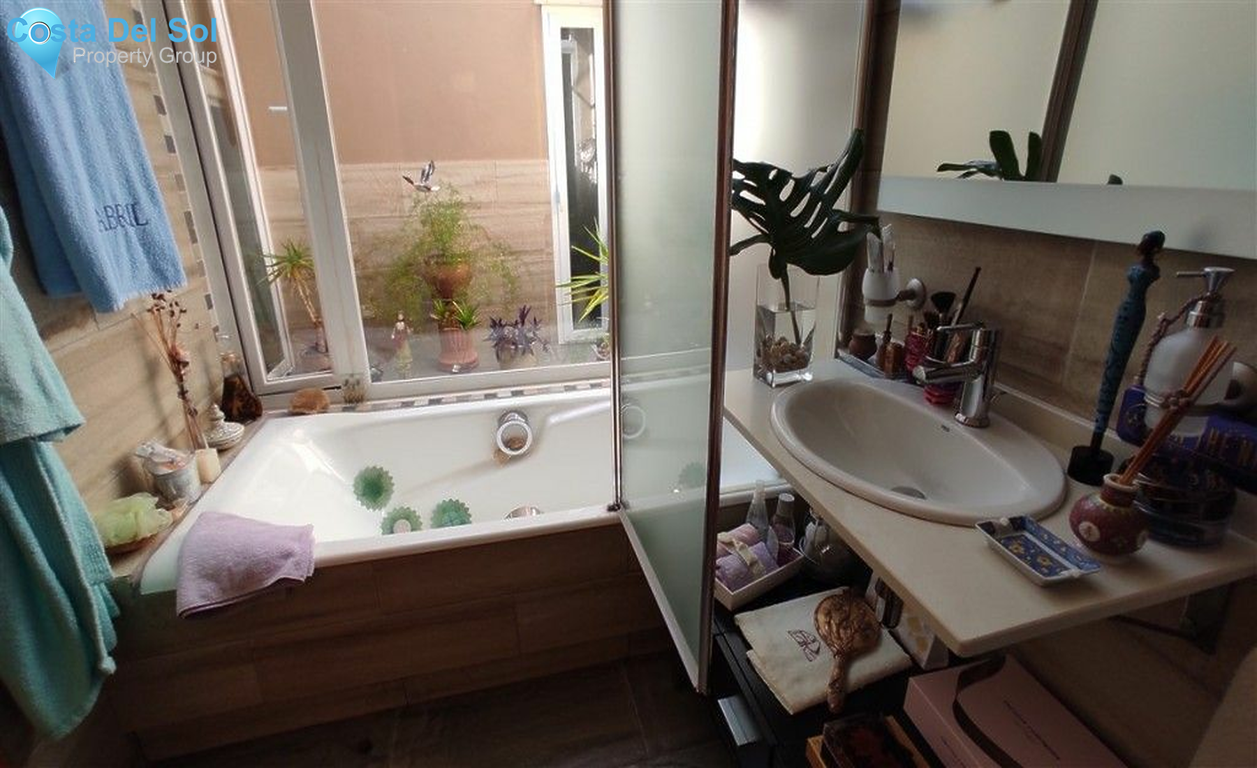 Detached Villa in Alhaurín de la Torre-1155311