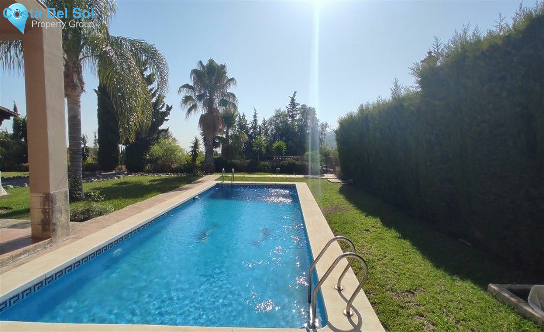 Detached Villa in Alhaurín de la Torre-1155295
