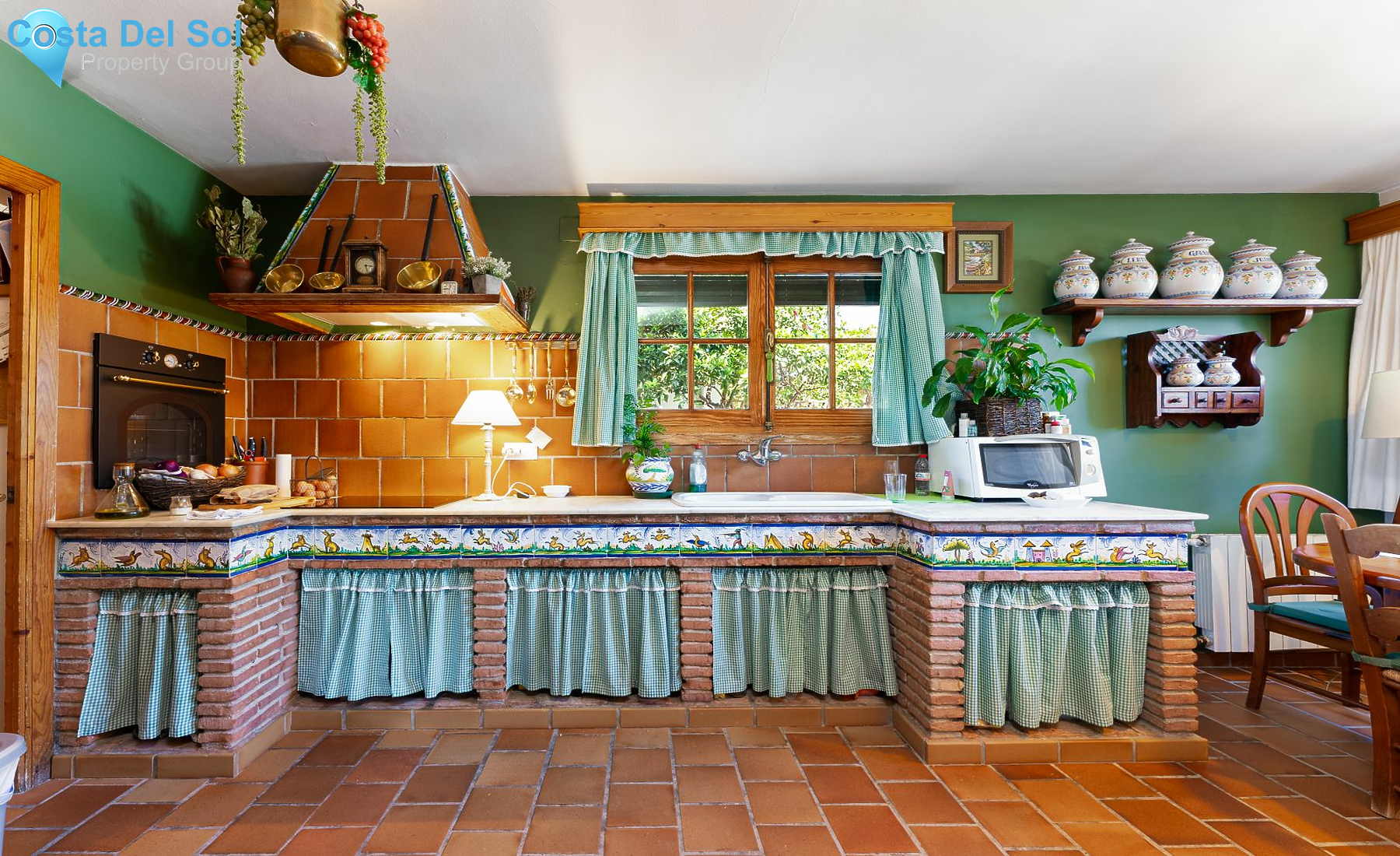 Detached Villa in Alhaurín de la Torre-1164181