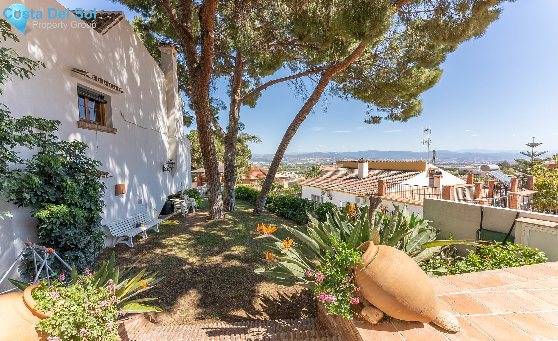 Detached Villa in Alhaurín de la Torre-1164182