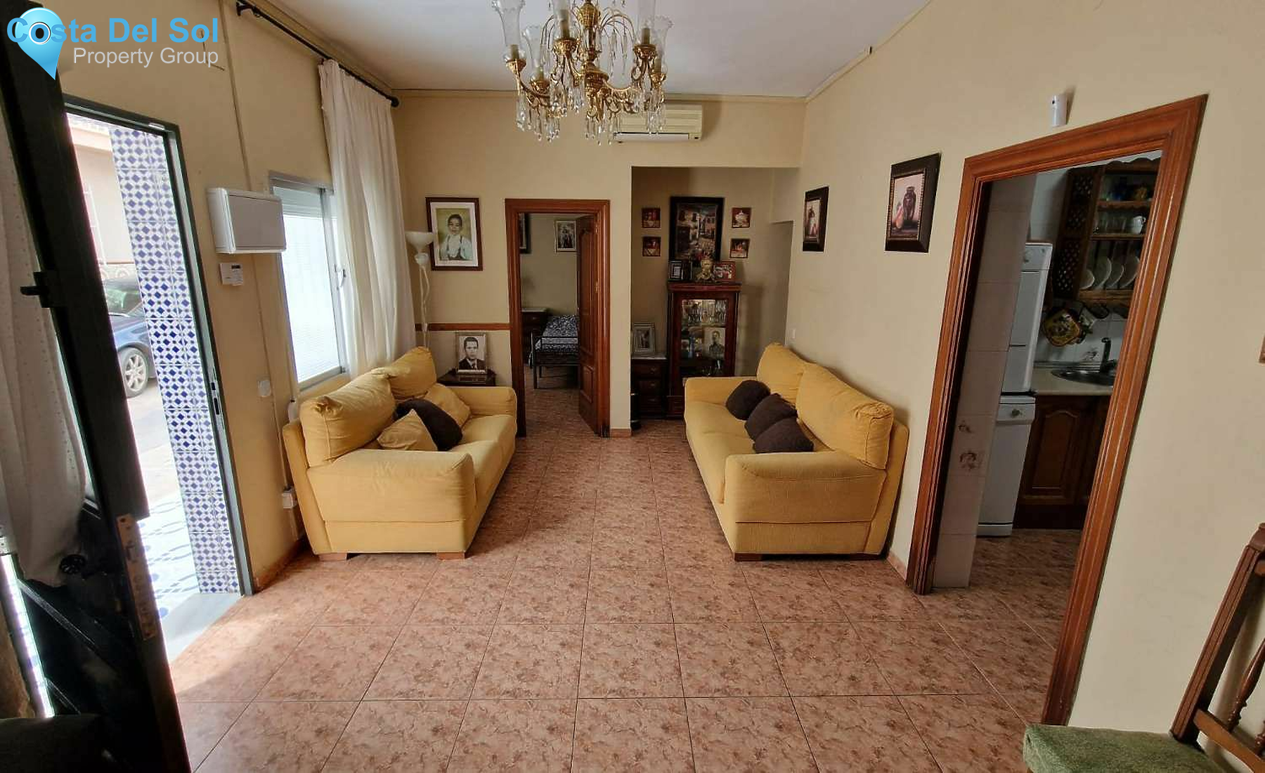 Detached Villa in Alhaurín de la Torre-1205479