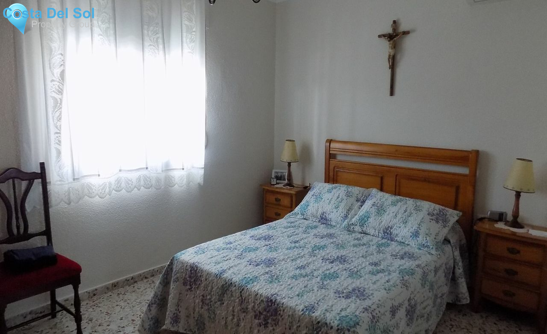 Detached Villa in Alhaurín de la Torre-1210779