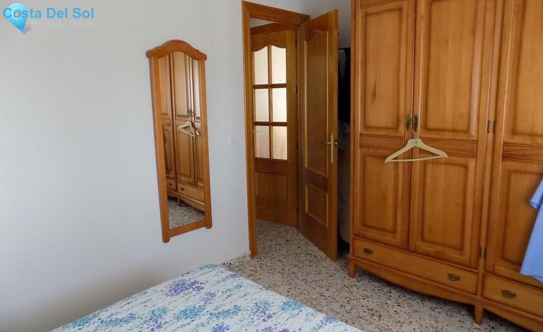 Detached Villa in Alhaurín de la Torre-1210780