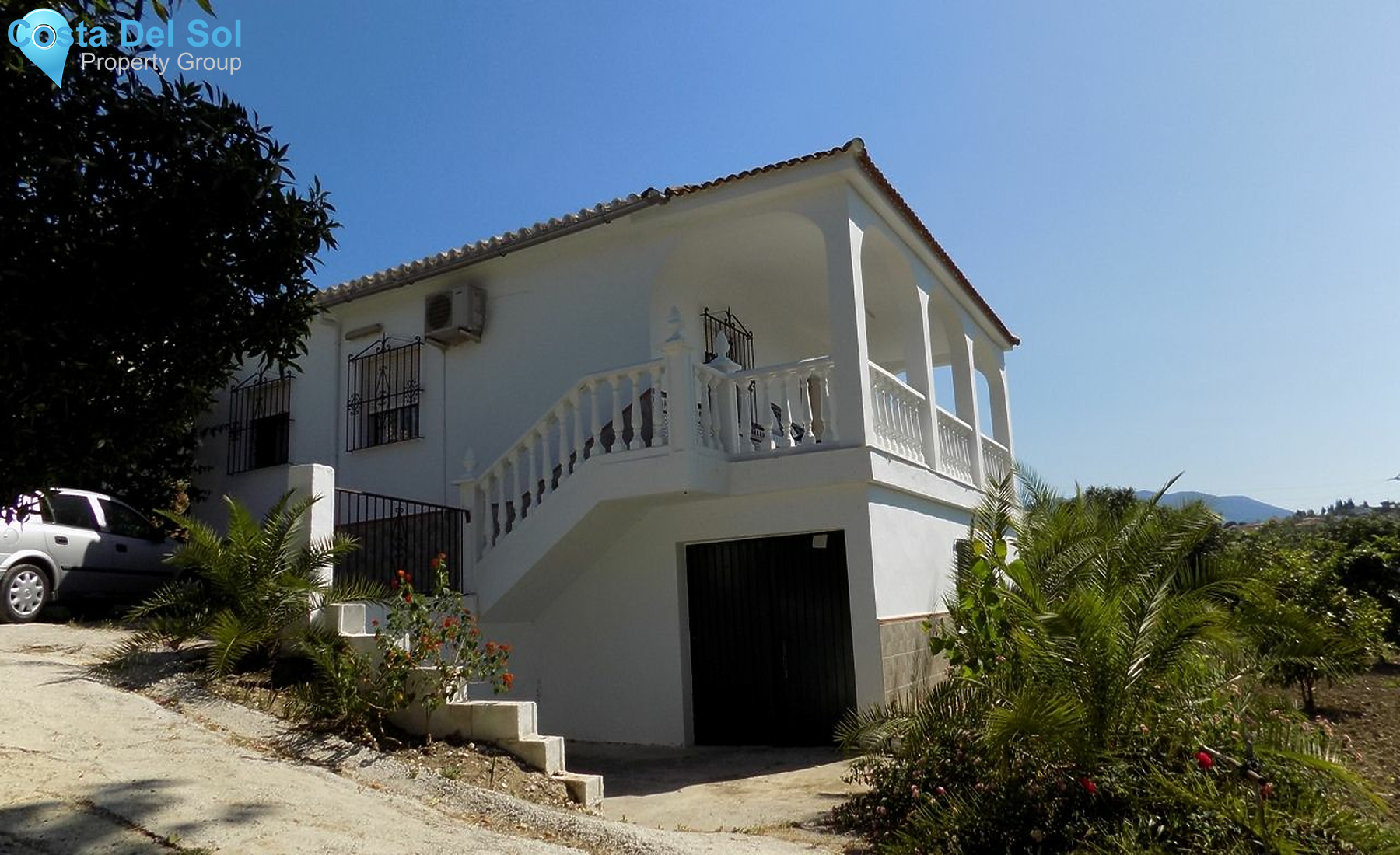 Detached Villa in Alhaurín de la Torre-1210783