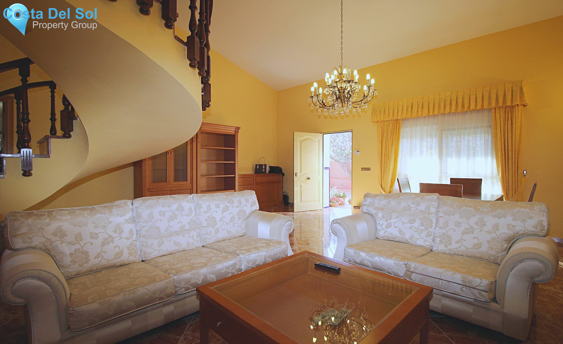 Detached Villa in Alhaurín de la Torre-1399091