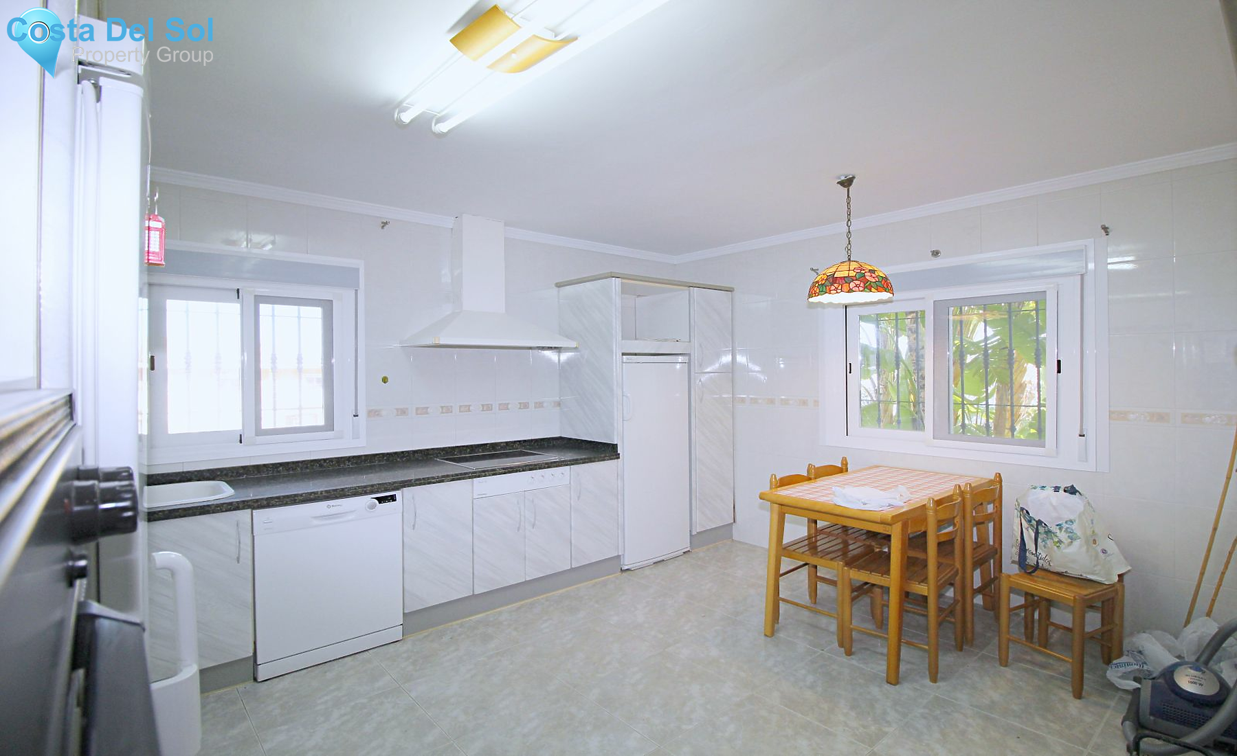 Detached Villa in Alhaurín de la Torre-1399095
