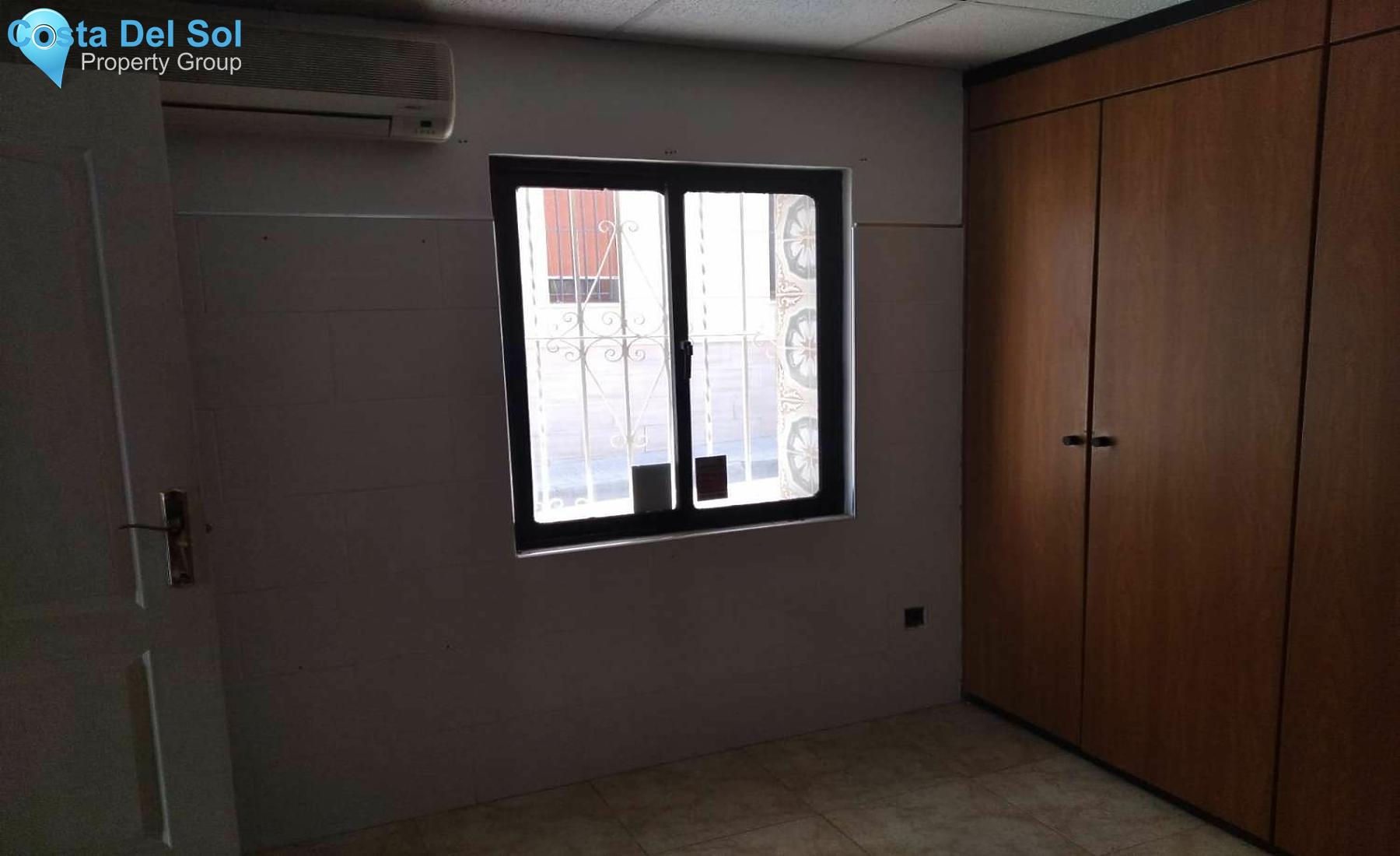 Detached Villa in Alhaurín de la Torre-1448868