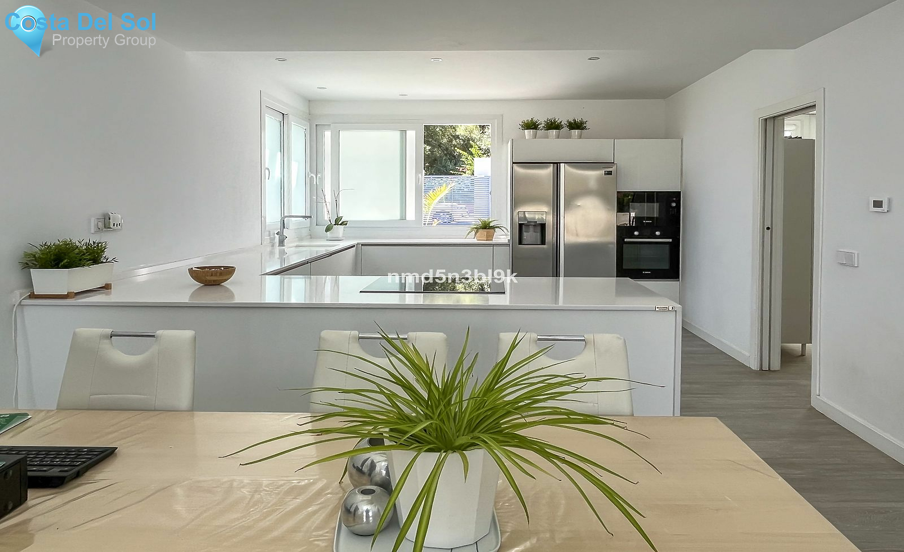 Detached Villa in Alhaurín de la Torre-1469280