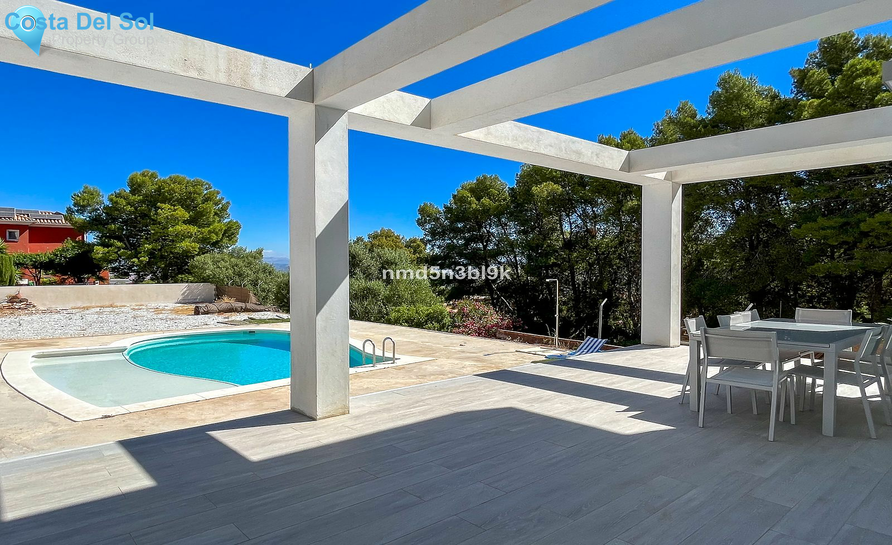 Detached Villa in Alhaurín de la Torre-1469272