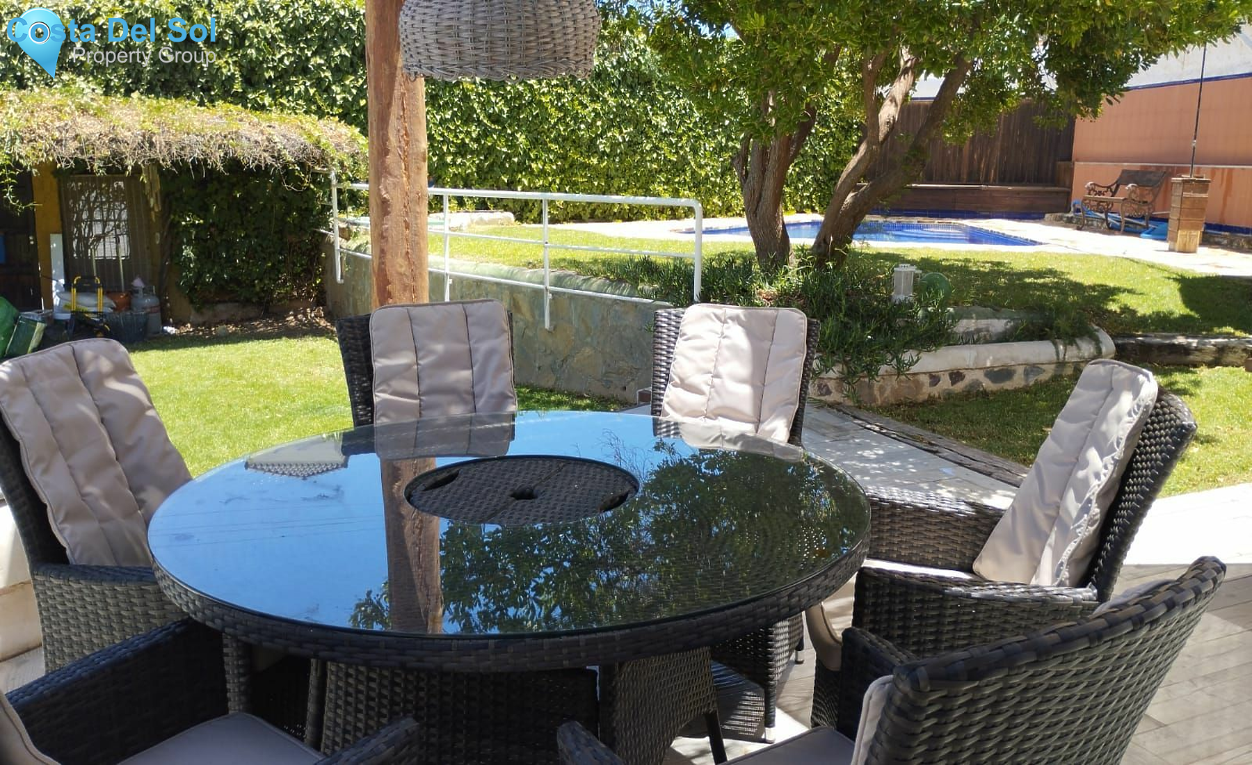 Detached Villa in Alhaurín de la Torre-1471730
