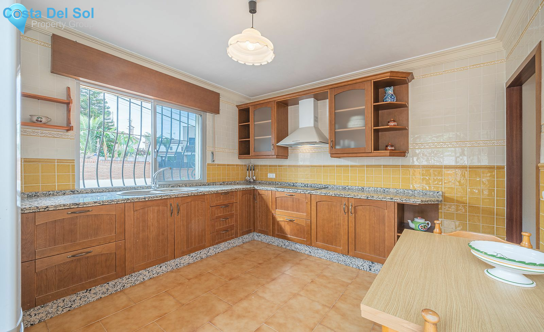 Detached Villa in Alhaurín de la Torre-1551093