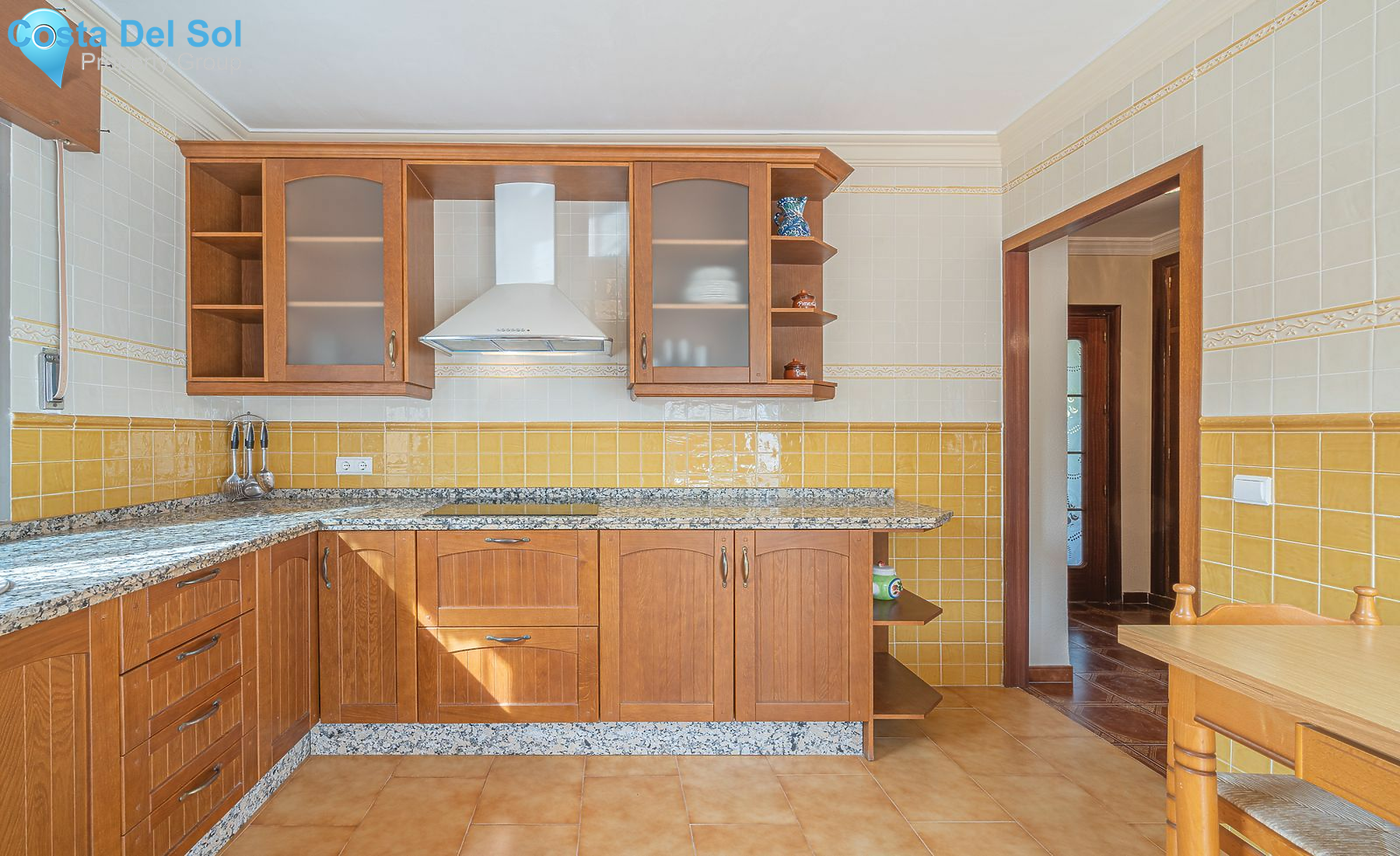 Detached Villa in Alhaurín de la Torre-1551091