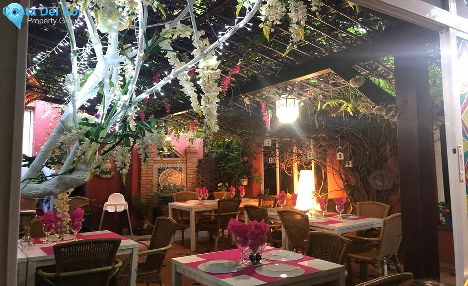 Detached Villa in Alhaurín de la Torre-1554325