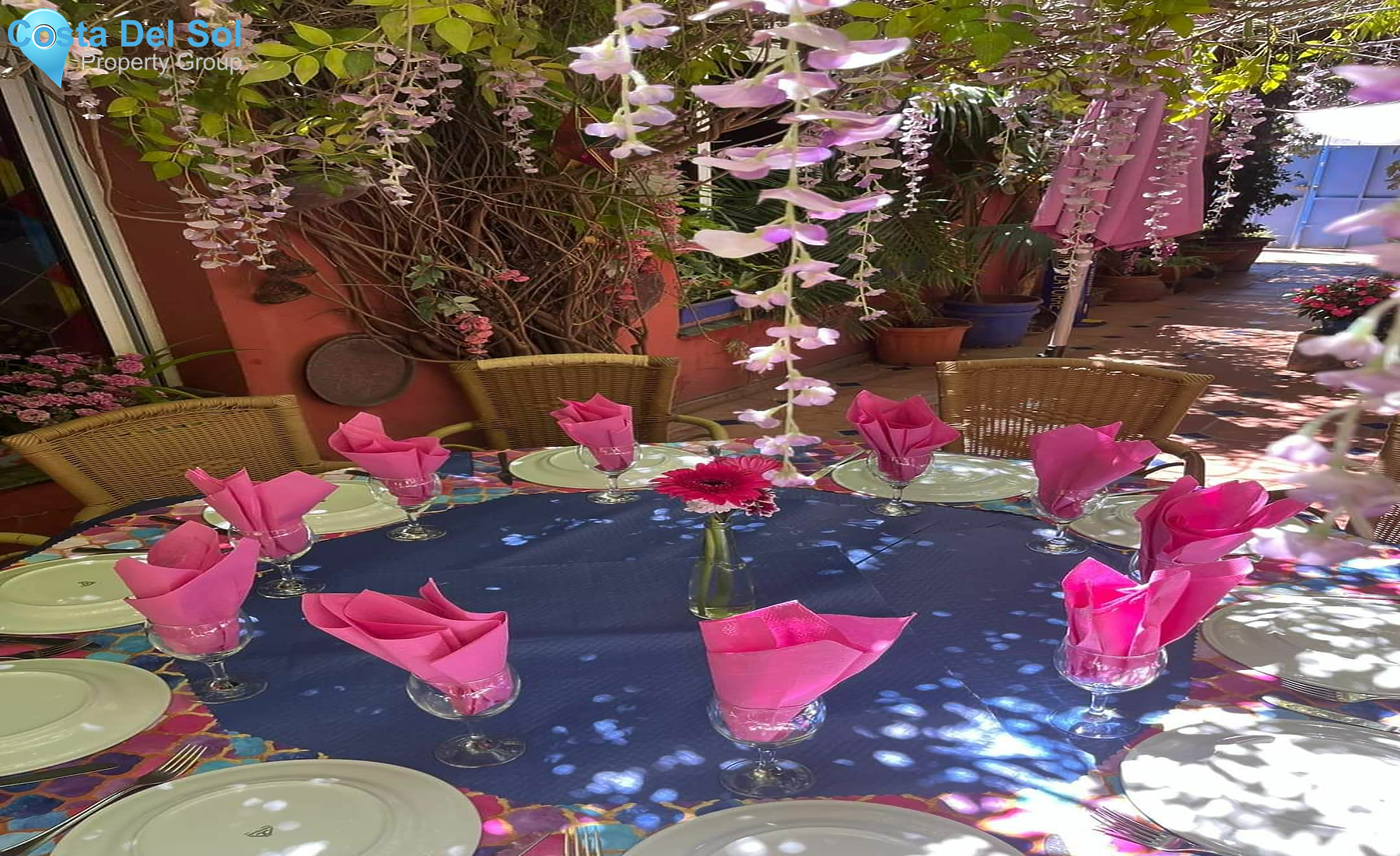 Detached Villa in Alhaurín de la Torre-1554327