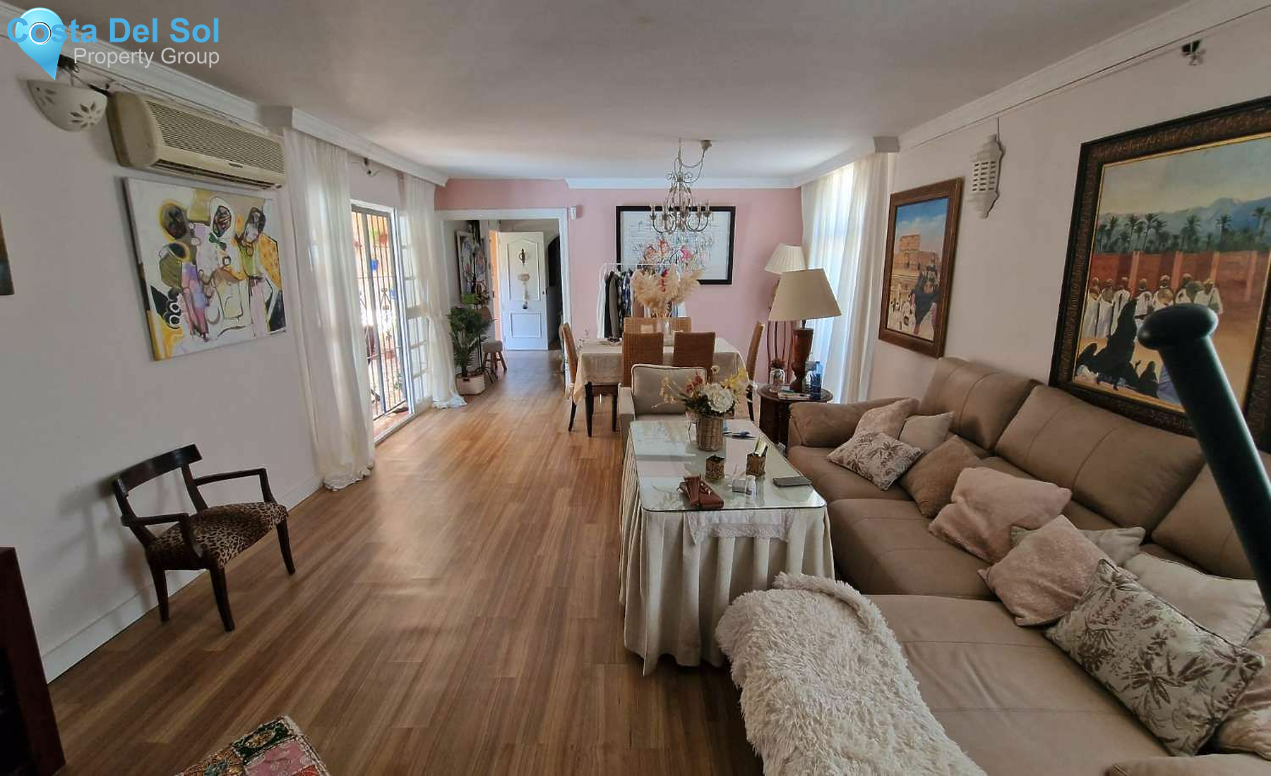 Detached Villa in Alhaurín de la Torre-1554311