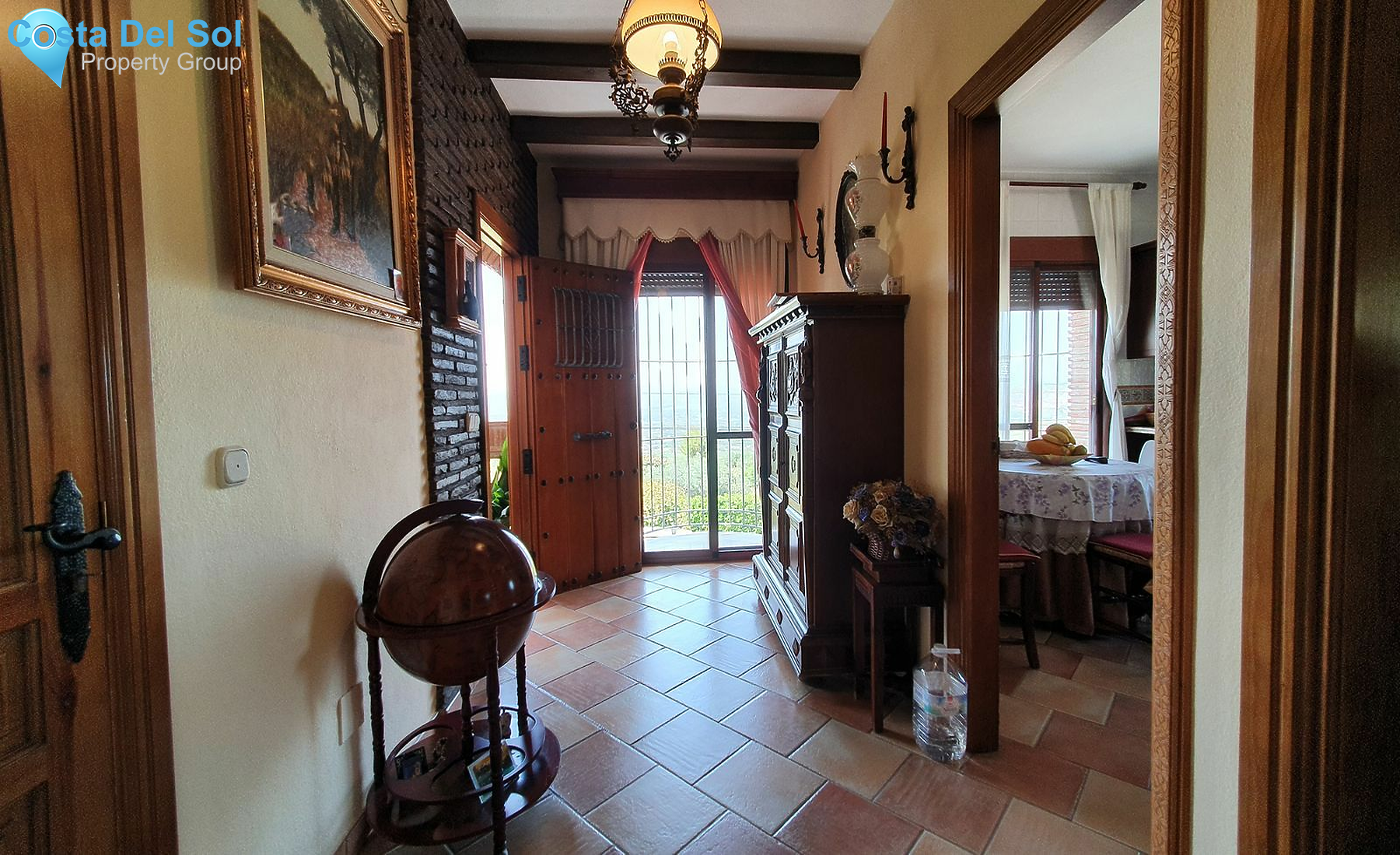 Detached Villa in Alhaurín el Grande-1131648