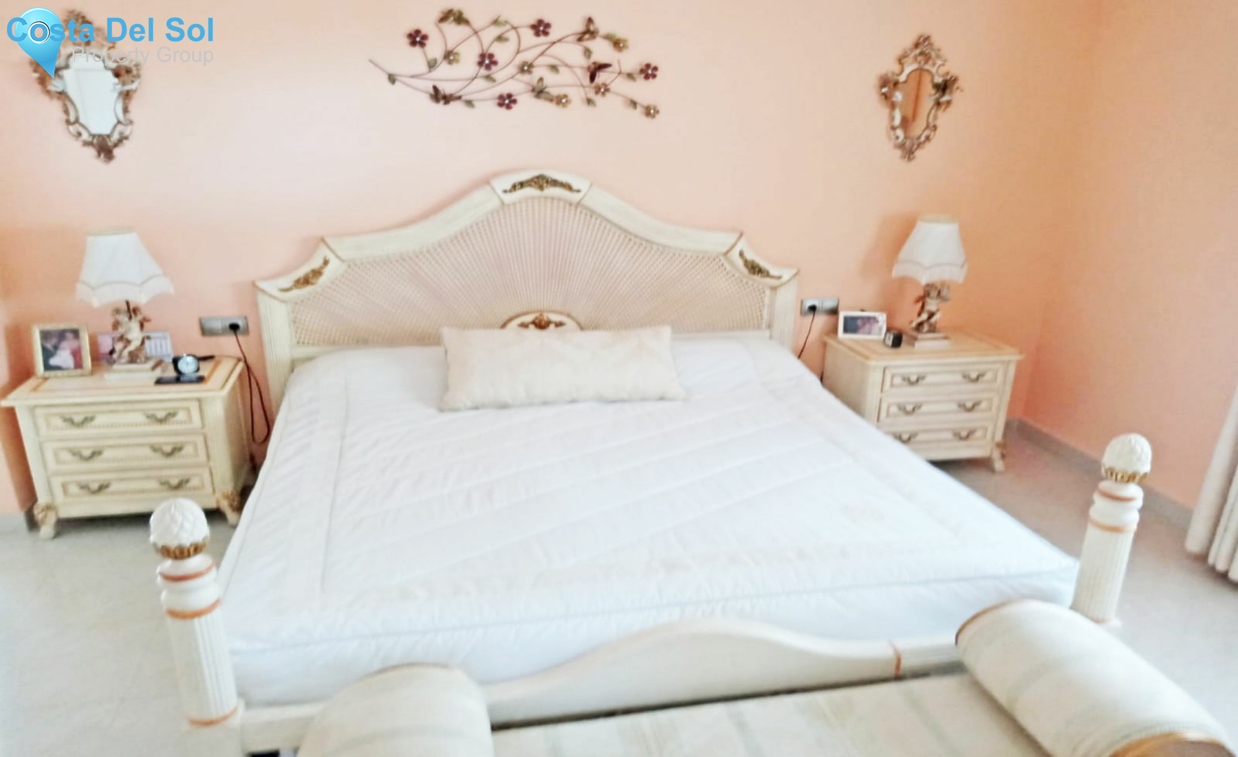 Detached Villa in Alhaurín el Grande-1183180