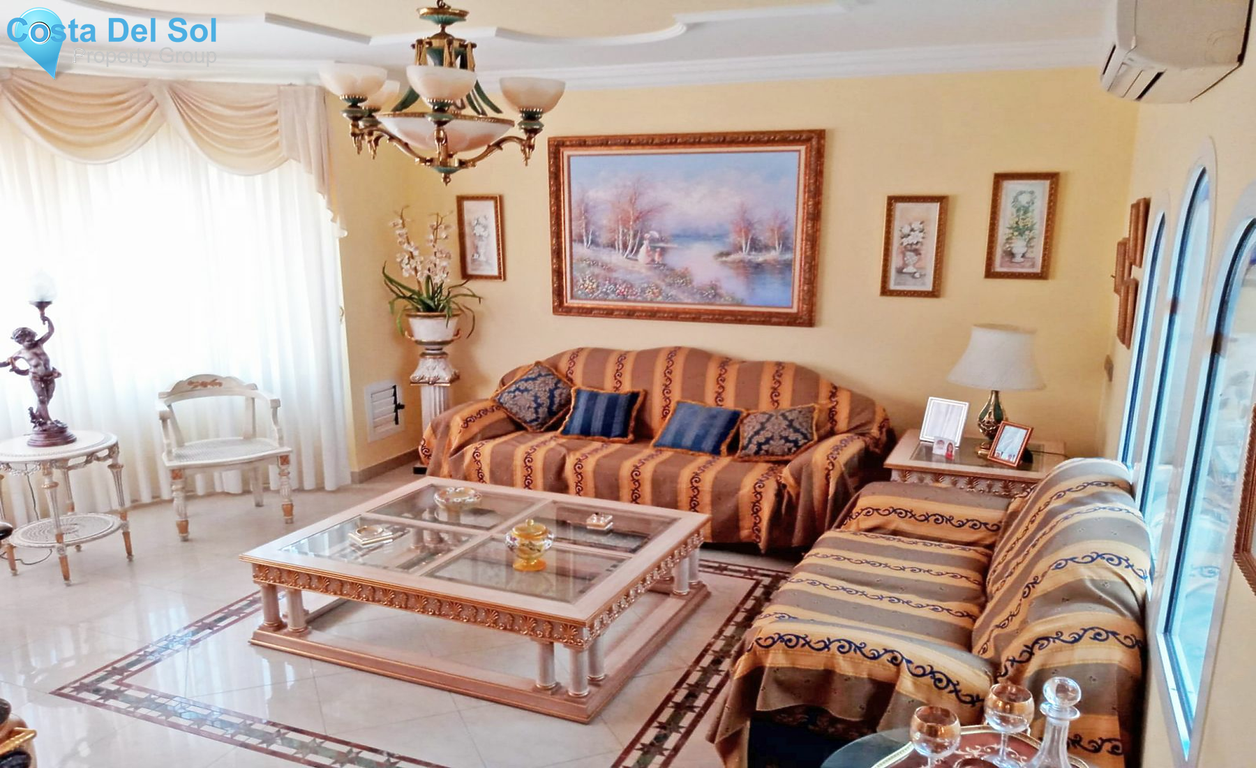 Detached Villa in Alhaurín el Grande-1183173