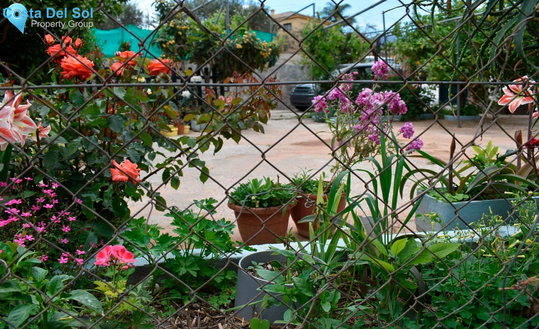 Detached Villa in Alhaurín el Grande-1199526