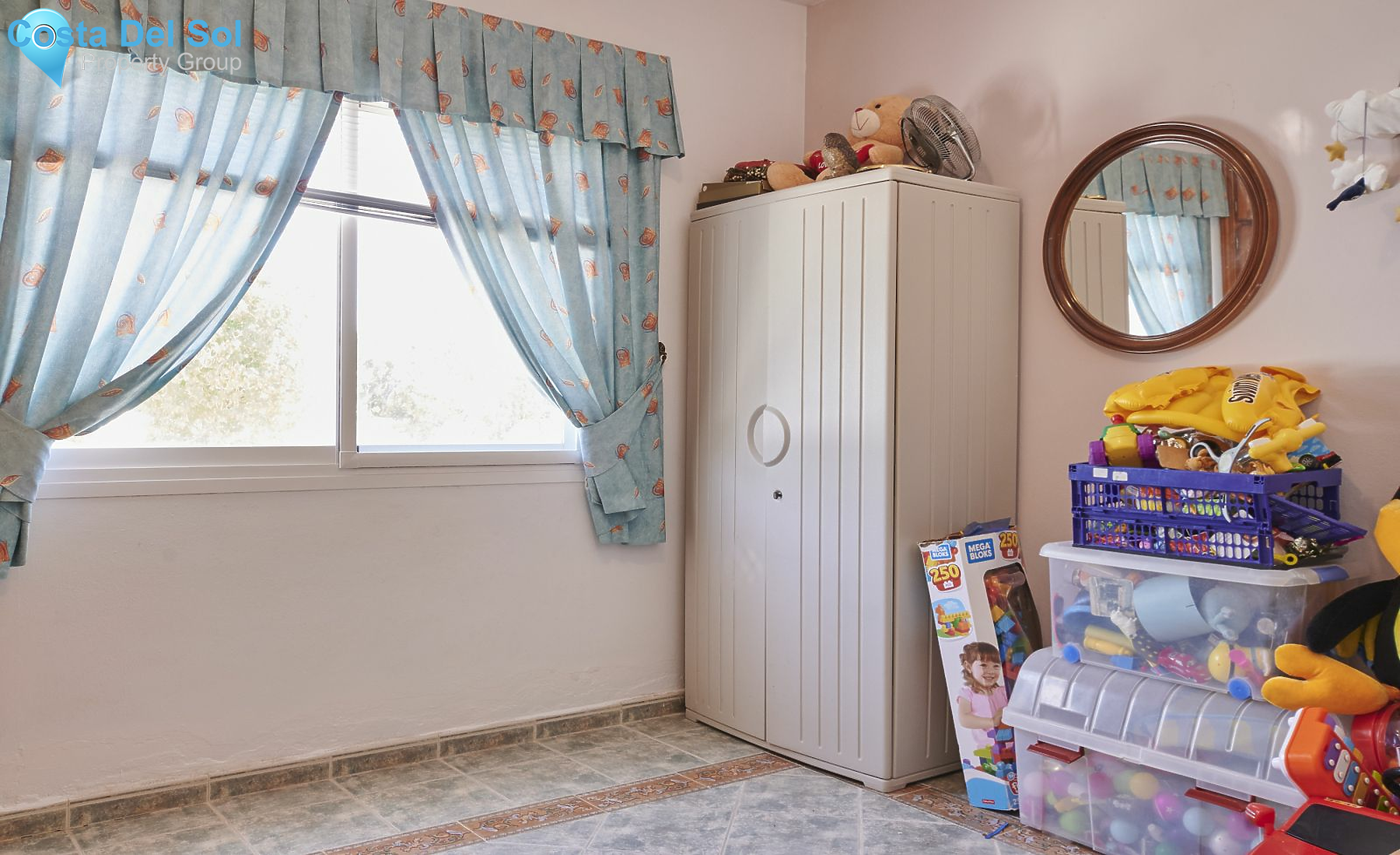 Detached Villa in Alhaurín el Grande-1391391