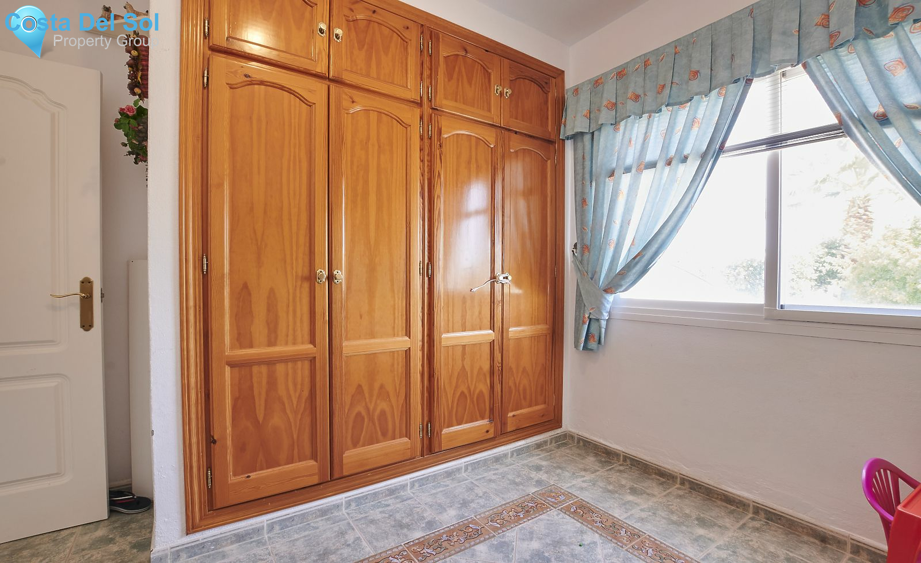 Detached Villa in Alhaurín el Grande-1391392