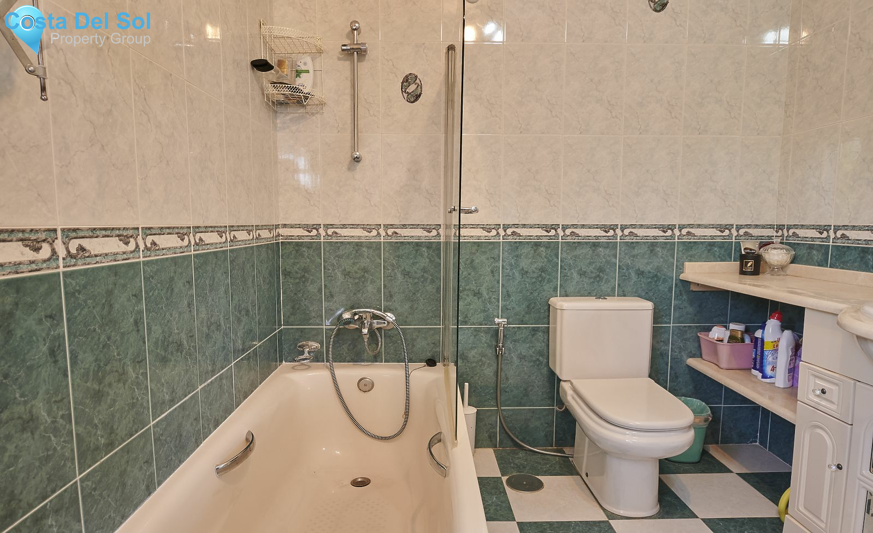 Detached Villa in Alhaurín el Grande-1391393
