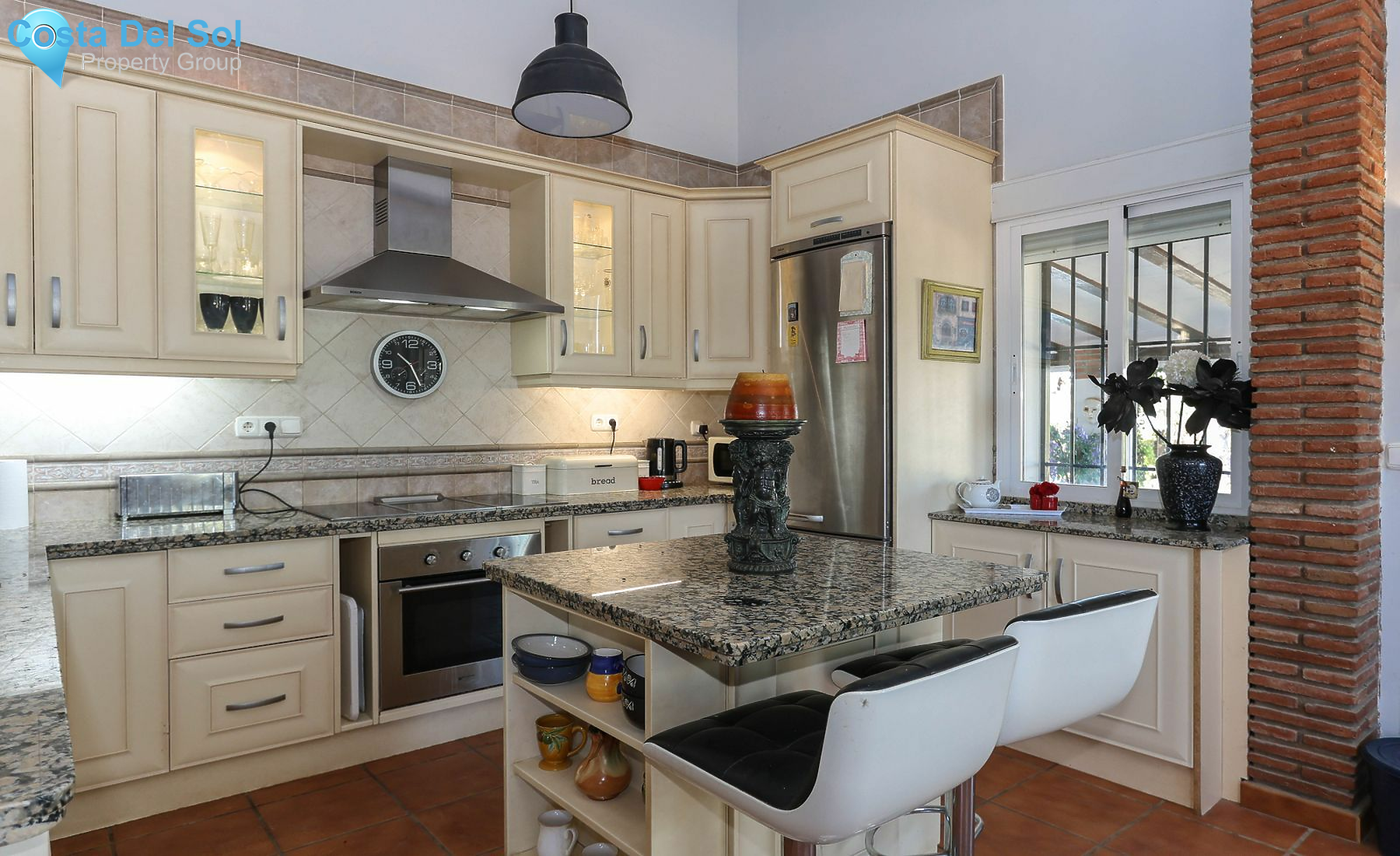 Detached Villa in Alhaurín el Grande-1421355