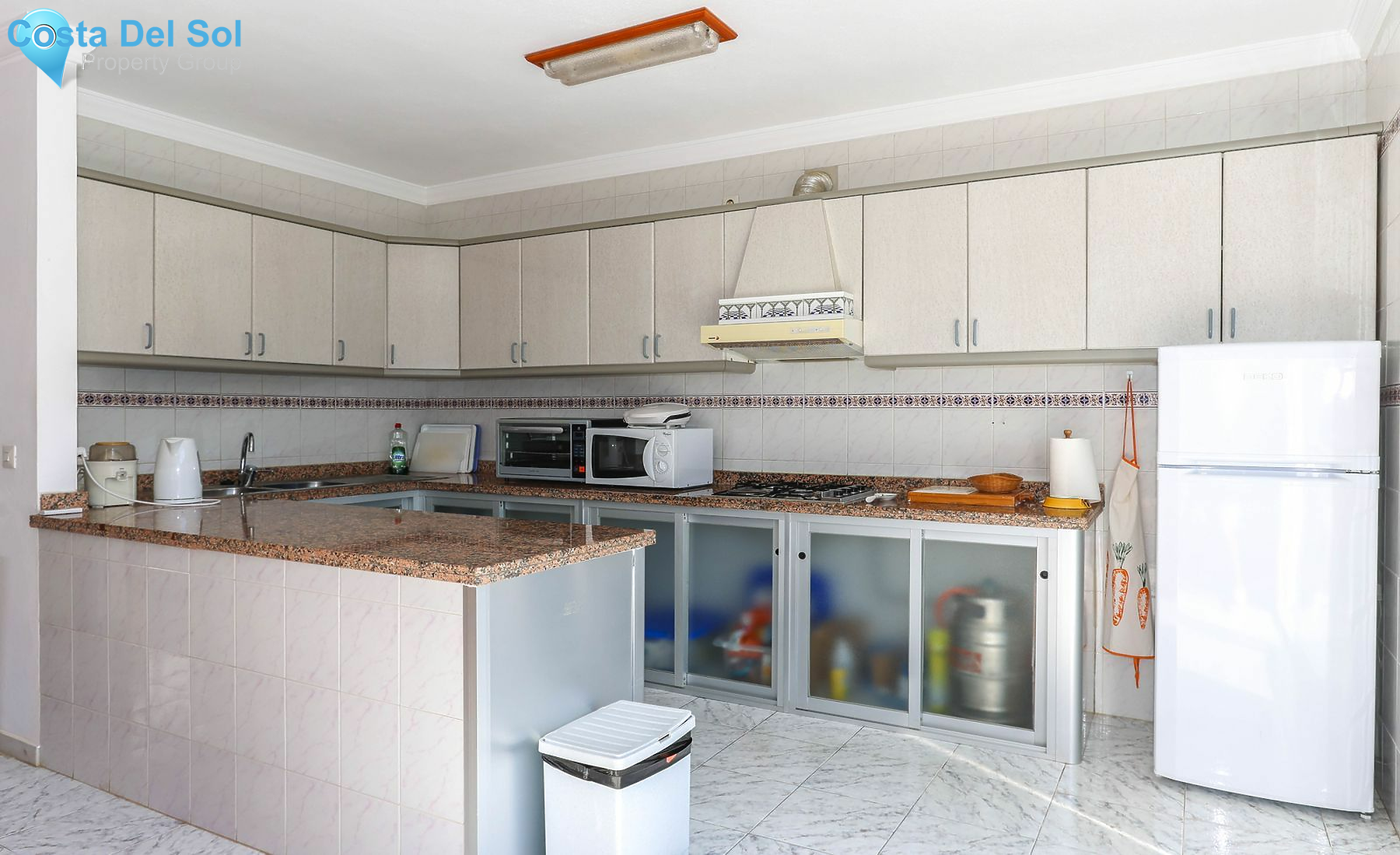 Detached Villa in Alozaina-1136857