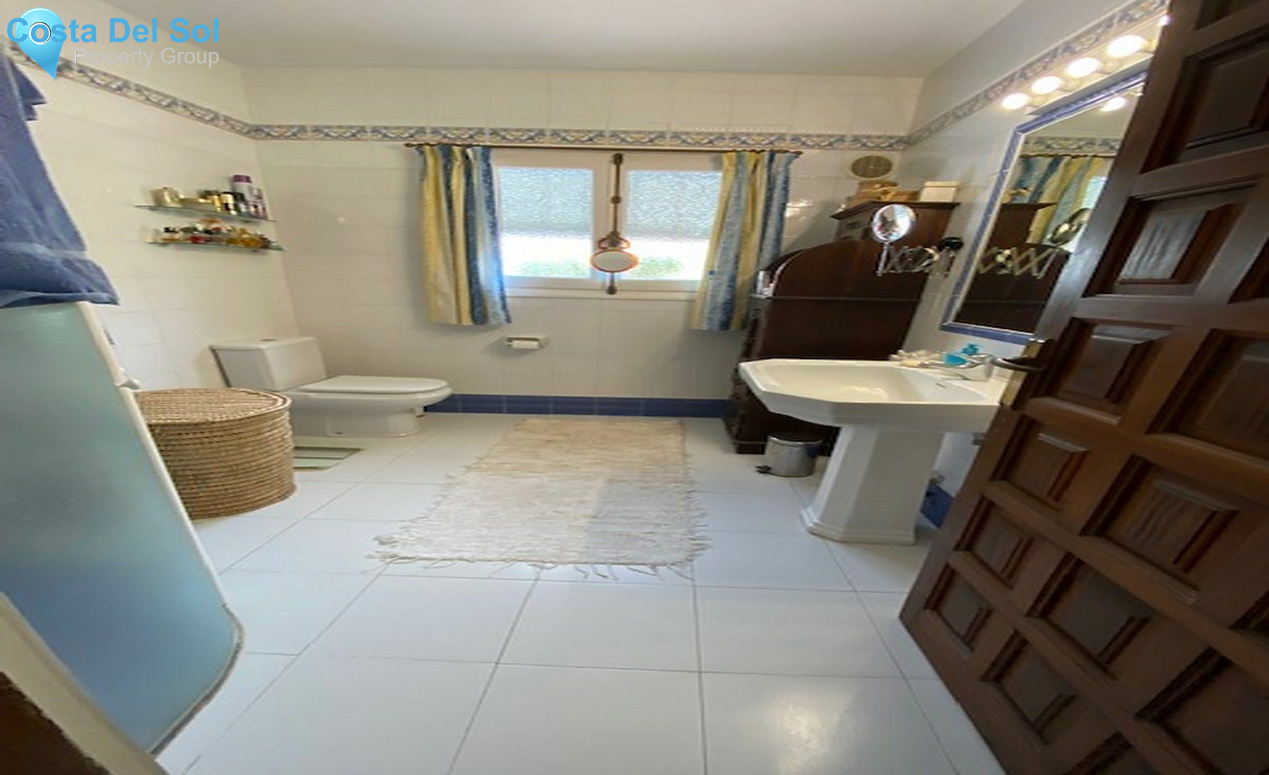 Detached Villa in Cabopino-1187389